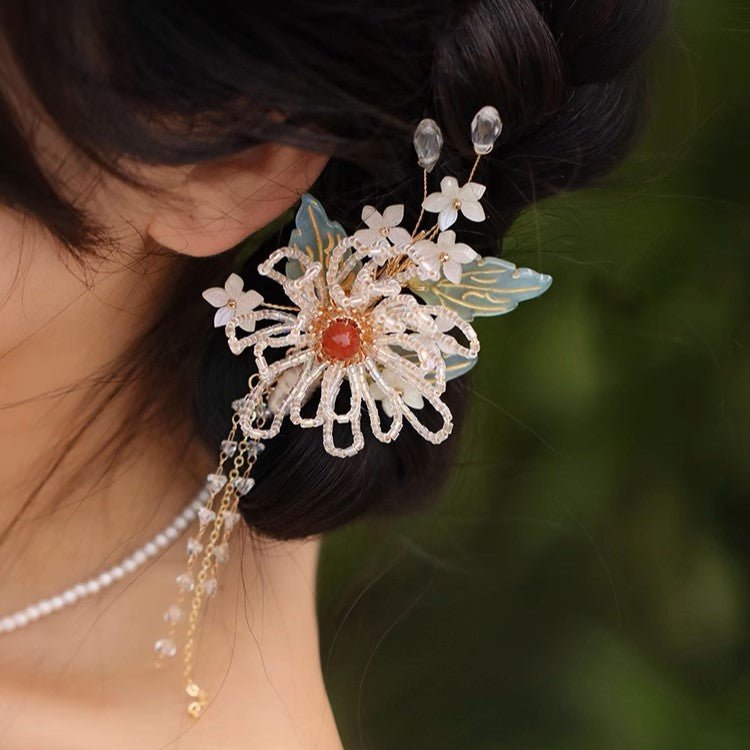 Daisy Jasmine Flower Garden Hair ClipHair ClipsJewelryBlossomuniqueflowerearringsgiftforhermothergiftdaughtergiftbirthdaygiftanniversarygift