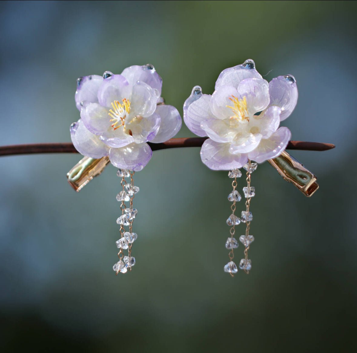 Dewdrop Sakura Twin Clips (2 Pieces)Hair ClipsJewelryBlossomuniqueflowerearringsgiftforhermothergiftdaughtergiftbirthdaygiftanniversarygift