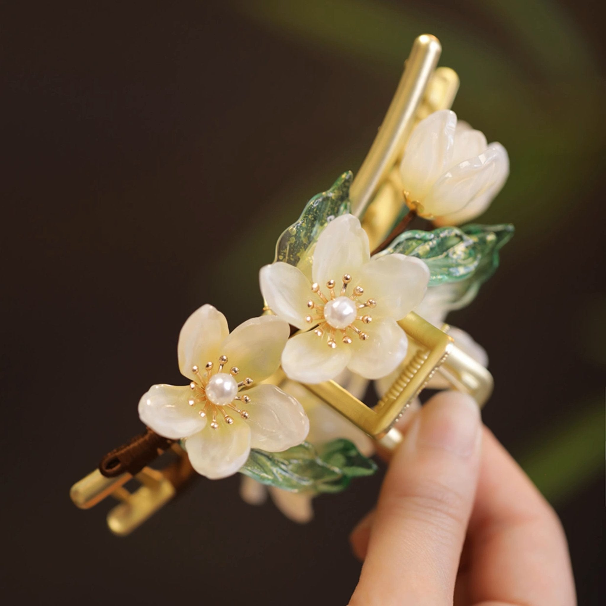 Dream Jasmine Flower Garden Hair Clawhair clawsJewelryBlossomuniqueflowerearringsgiftforhermothergiftdaughtergiftbirthdaygiftanniversarygift