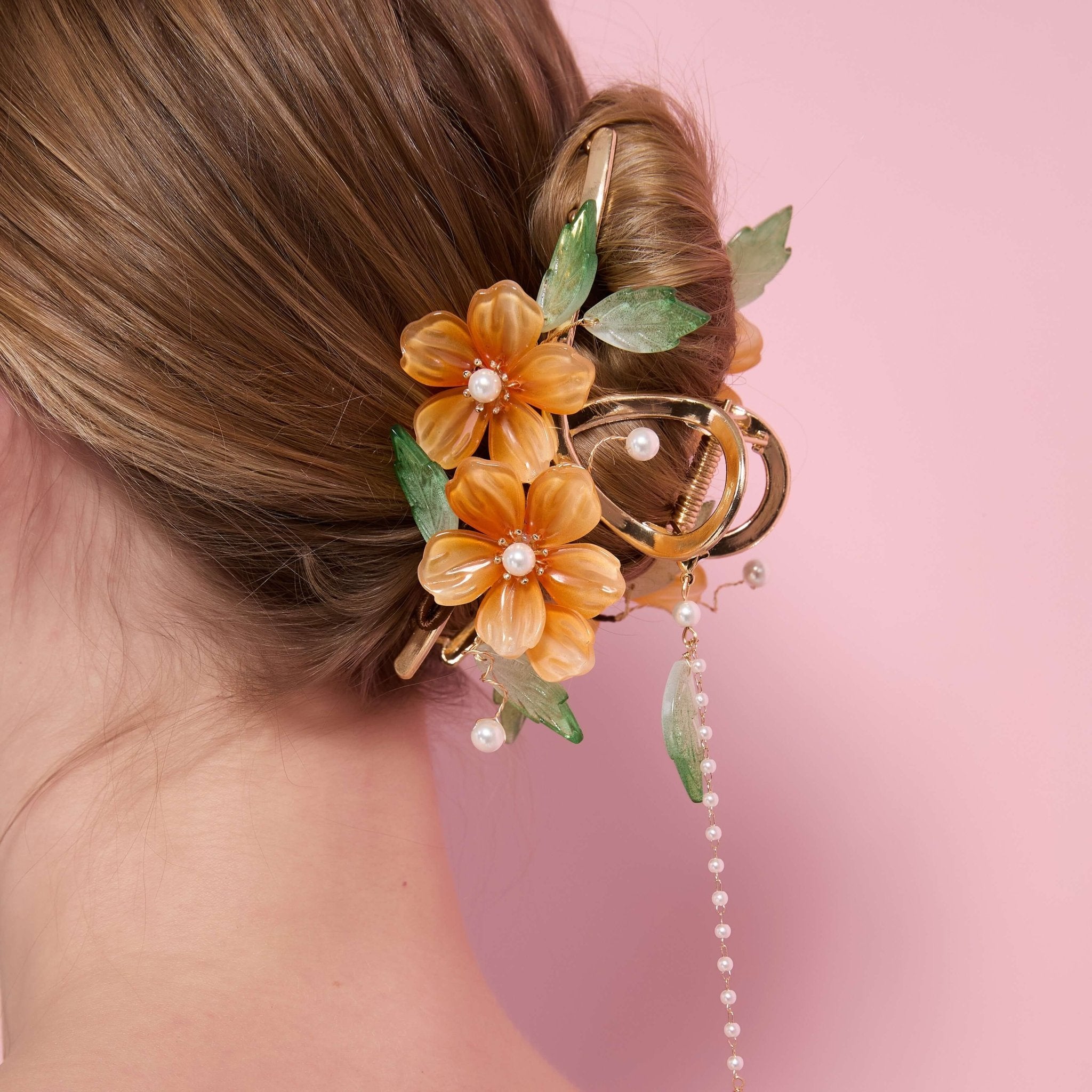 Golden Osmanthus Dew Hair Clawhair clawsJewelryBlossomuniqueflowerearringsgiftforhermothergiftdaughtergiftbirthdaygiftanniversarygift