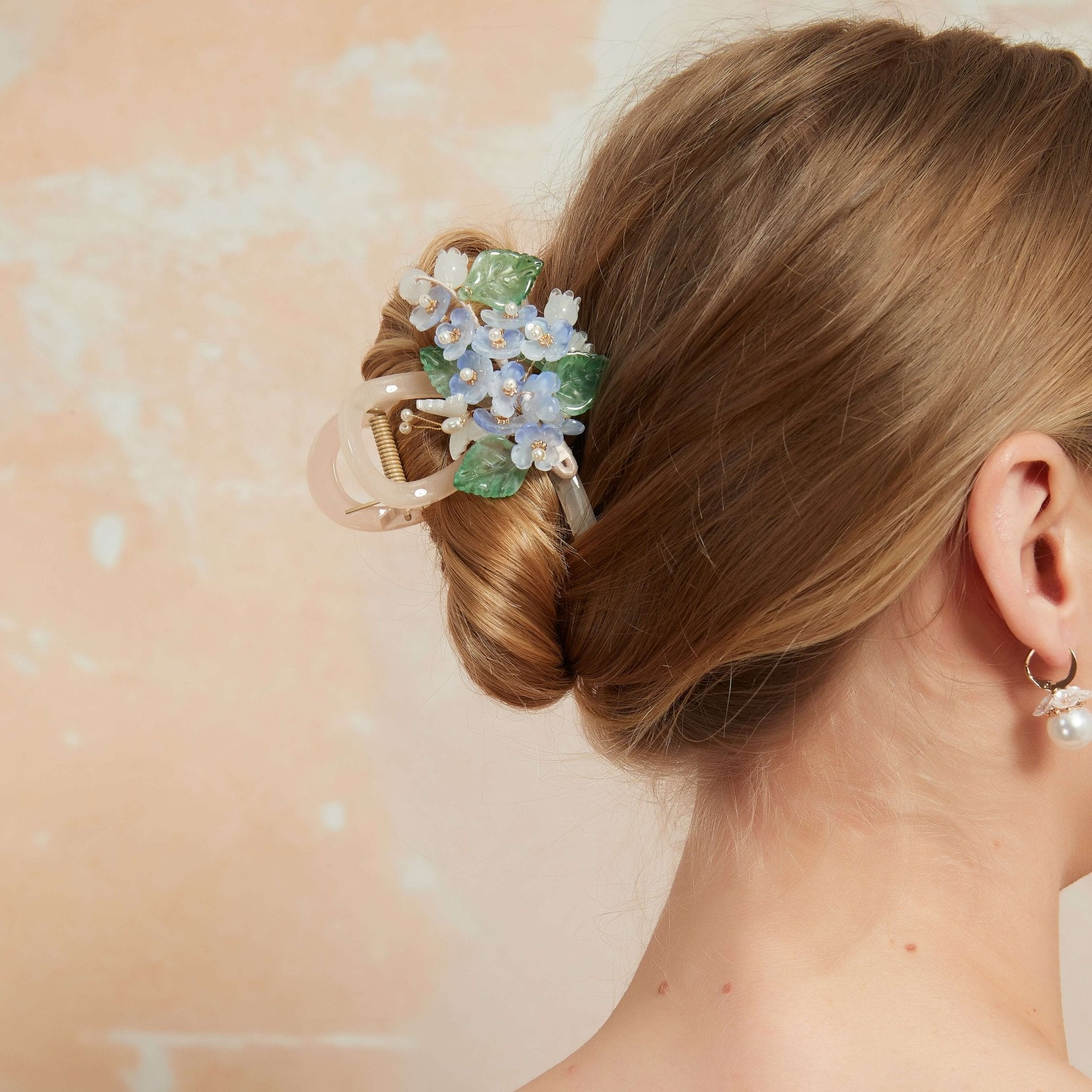 Lilac and Bell Flower Green Leaf Hair Clawhair clawsJewelryBlossomuniqueflowerearringsgiftforhermothergiftdaughtergiftbirthdaygiftanniversarygift