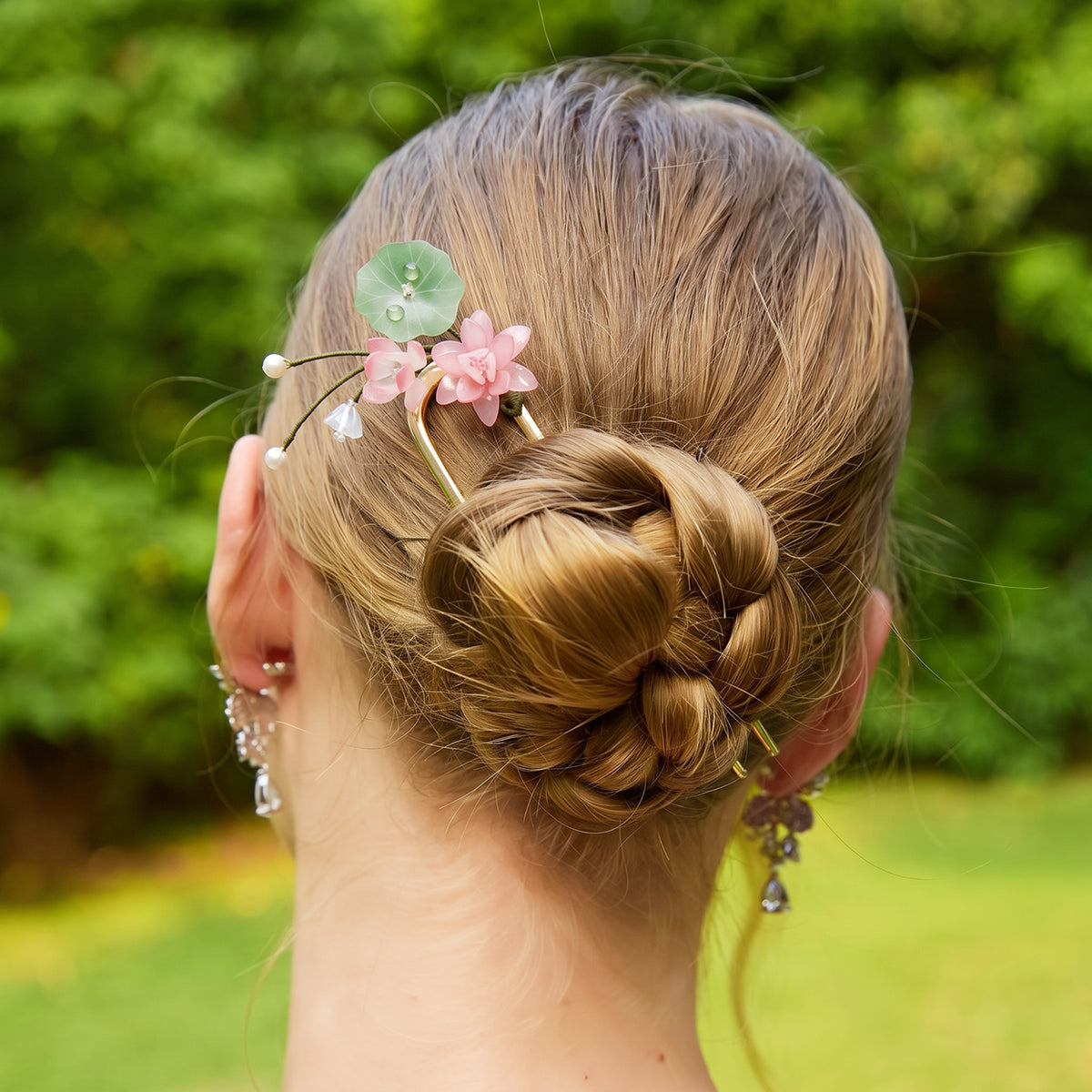 Blush Lotus Dewdrop French Hair Pin