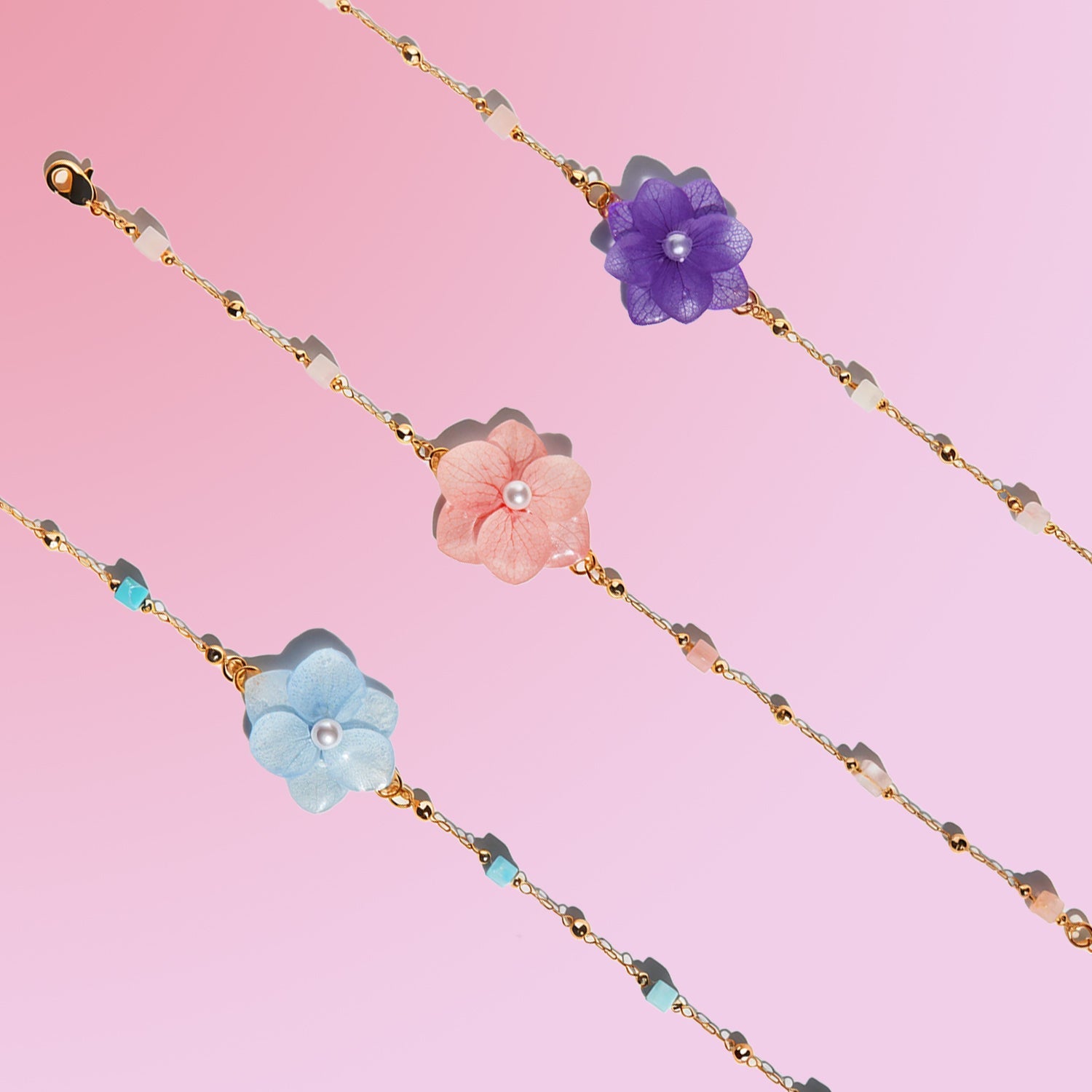 *Real Flower* Hydrangea Crystal Bracelets (Stackable)BraceletJewelryBlossomuniqueflowerearringsgiftforhermothergiftdaughtergiftbirthdaygiftanniversarygift