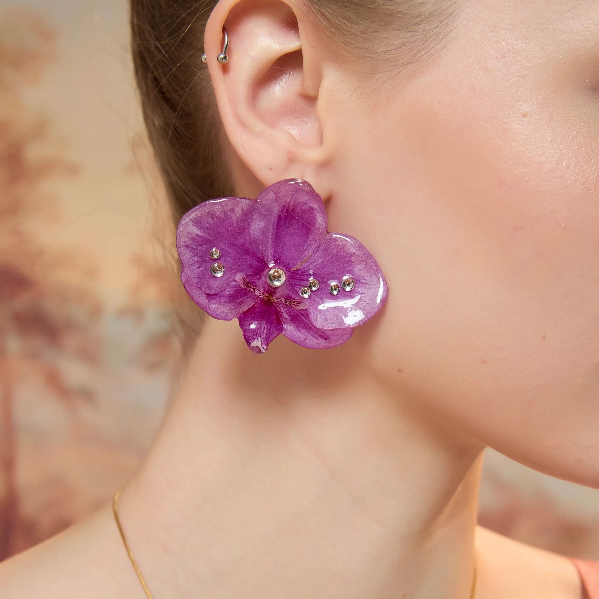 *Real Flower* Radiant Orchid Crystal EarringsEarringsJewelryBlossomuniqueflowerearringsgiftforhermothergiftdaughtergiftbirthdaygiftanniversarygift