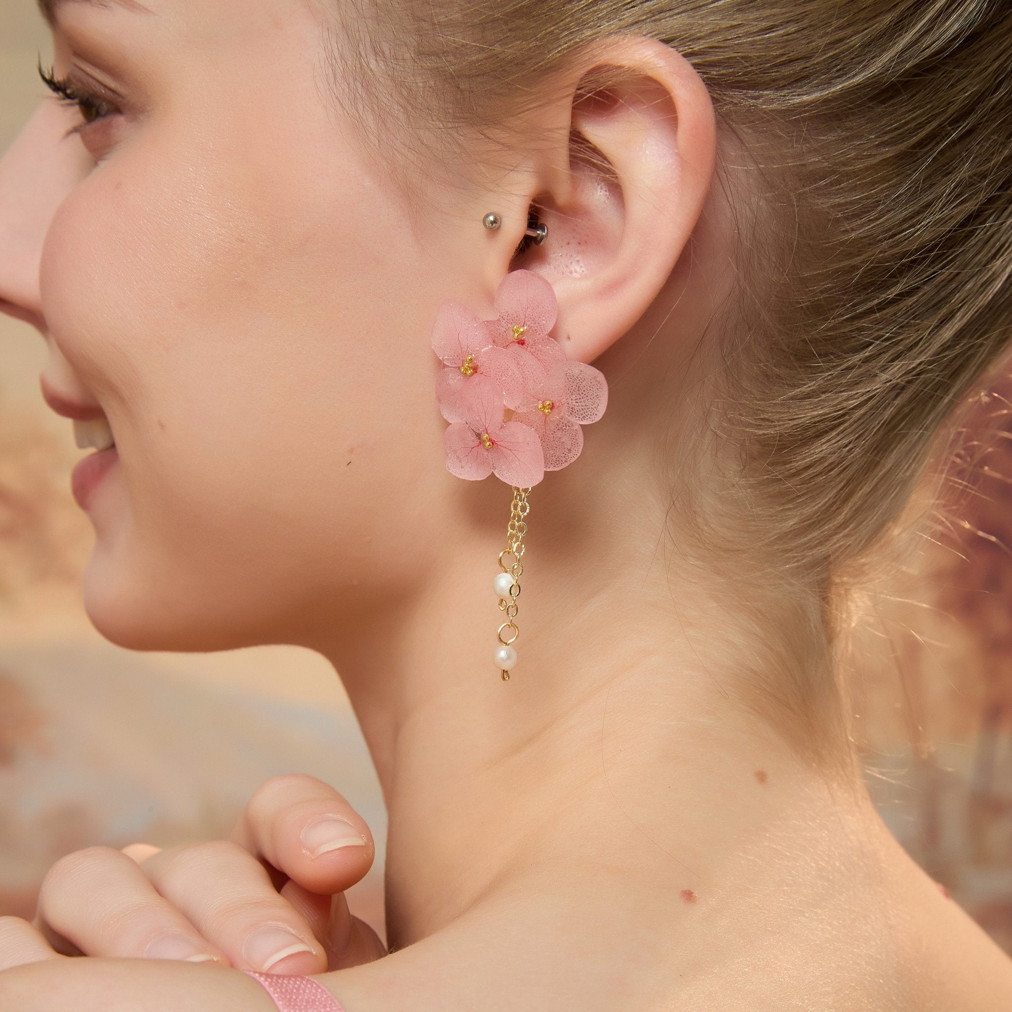 *Real Flower* Tiana Layered Pink Hydrangea Drop EarringsEarringsJewelryBlossomuniqueflowerearringsgiftforhermothergiftdaughtergiftbirthdaygiftanniversarygift