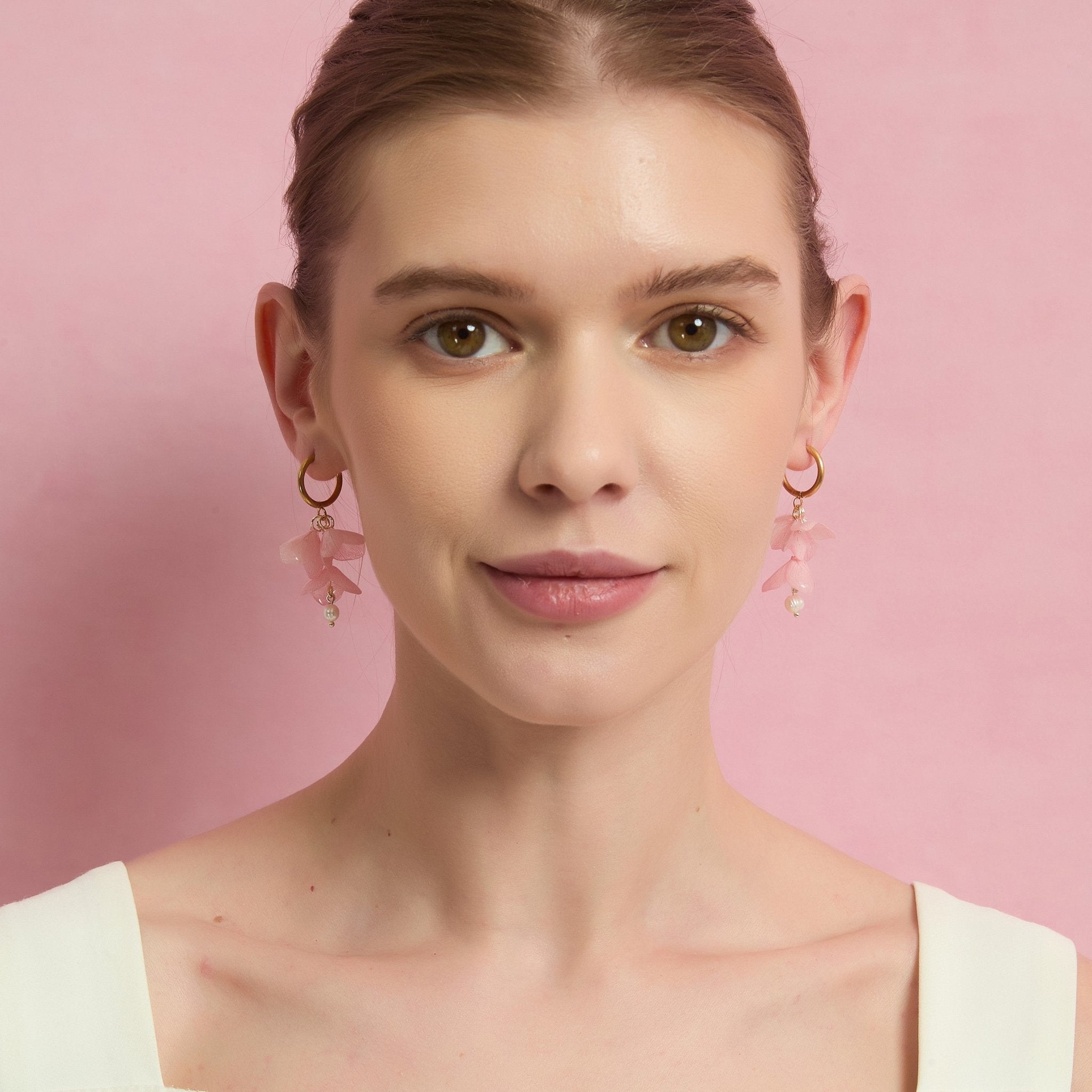 *Real Flowewr Pink Hydrangea Pearl Drop Hoop EarringsEarringsJewelryBlossomuniqueflowerearringsgiftforhermothergiftdaughtergiftbirthdaygiftanniversarygift