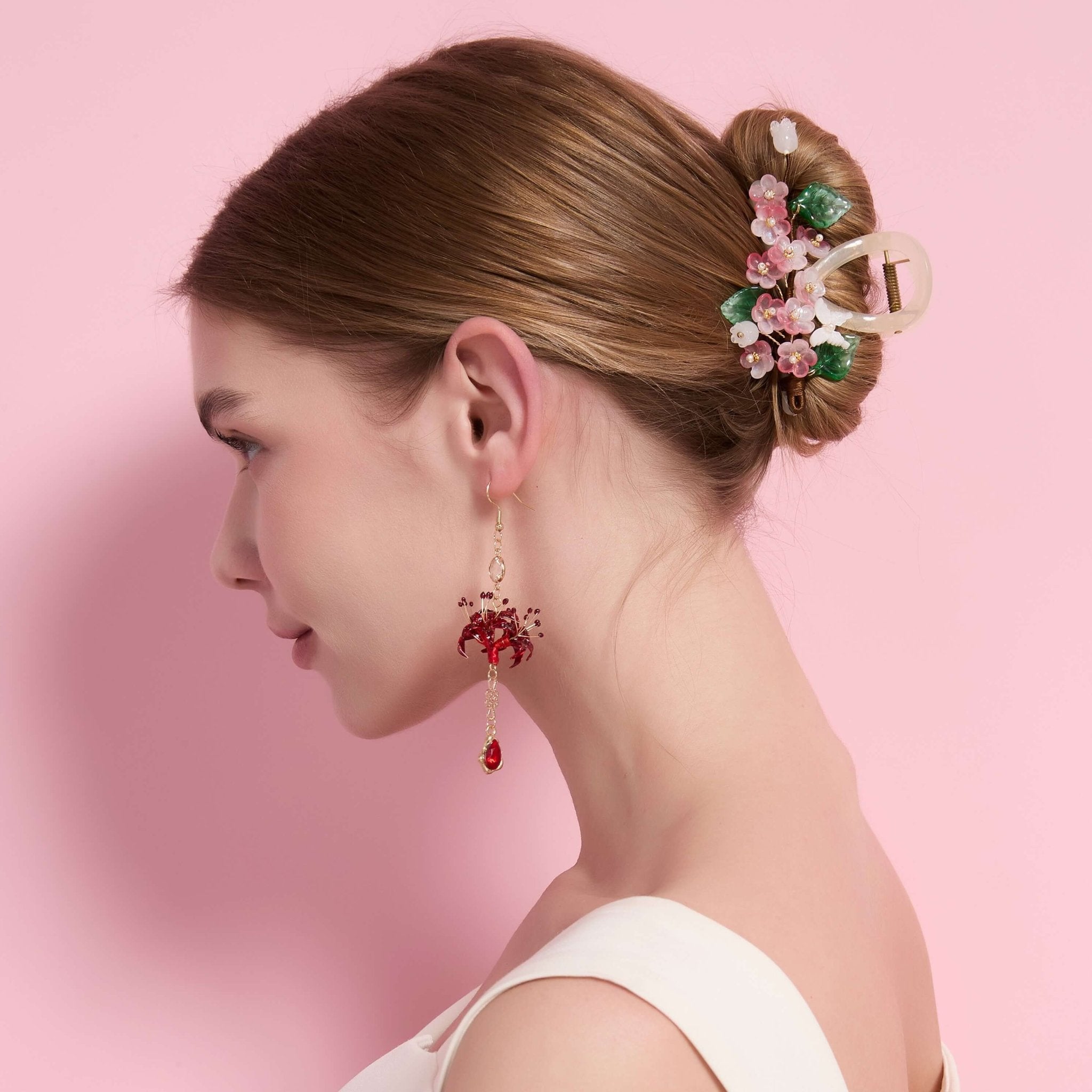 Sakura Mist Garden Hair Clawhair clawsJewelryBlossomuniqueflowerearringsgiftforhermothergiftdaughtergiftbirthdaygiftanniversarygift