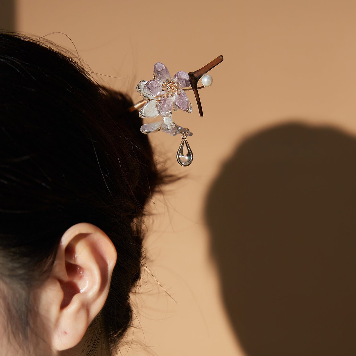 #flowerhairclips# #jewelryblossom##hairclips##weddinghairstyle##weddingjewelry# #hairstick#
#flowerjewelry# plum flower hair