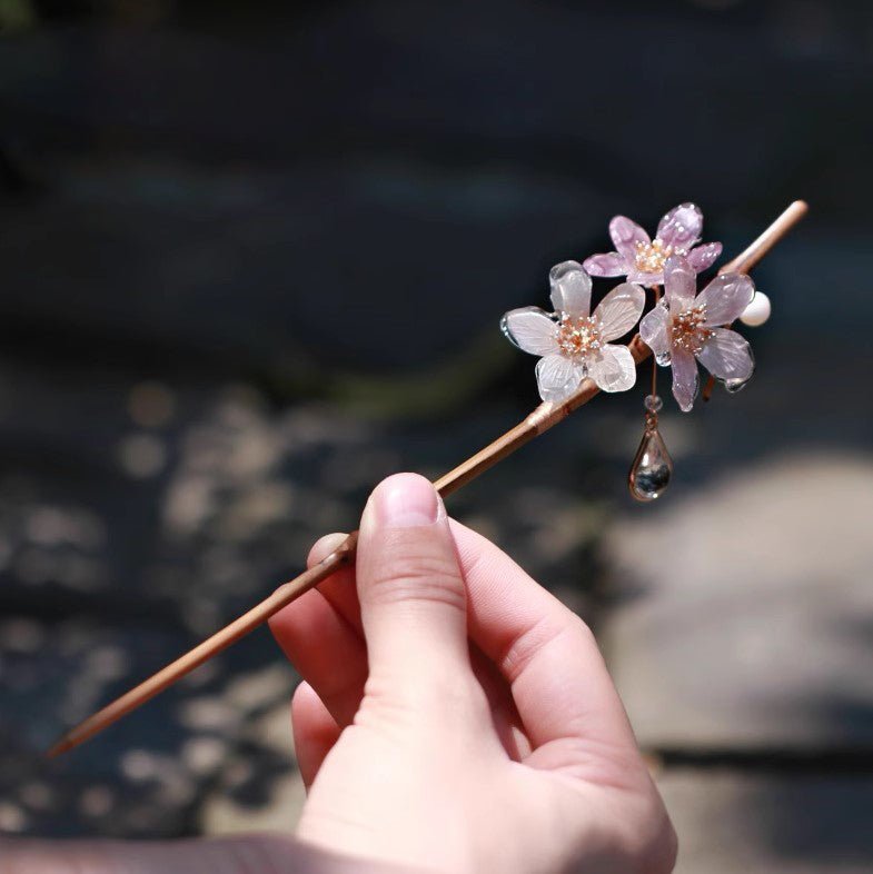 Golden Stamen Glittering Cherry Blossom Hair StickHAIRJewelryBlossomuniqueflowerearringsgiftforhermothergiftdaughtergiftbirthdaygiftanniversarygift