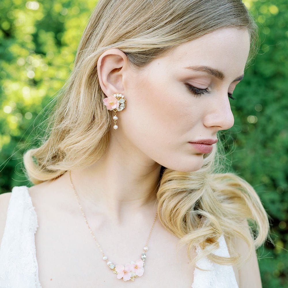 Pink Hydrangea Gemstone EarringsEarringsJewelryBlossomuniqueflowerearringsgiftforhermothergiftdaughtergiftbirthdaygiftanniversarygift