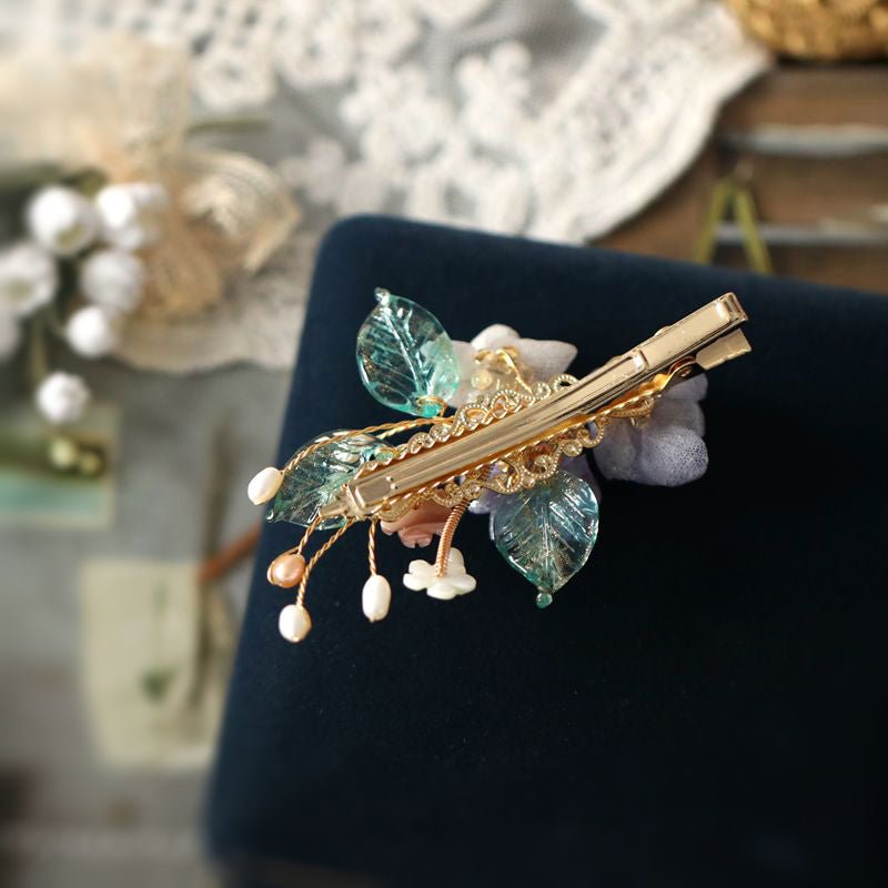 Two - Tone Hydrangea Flowers HairpinHair ClipsJewelryBlossomuniqueflowerearringsgiftforhermothergiftdaughtergiftbirthdaygiftanniversarygift