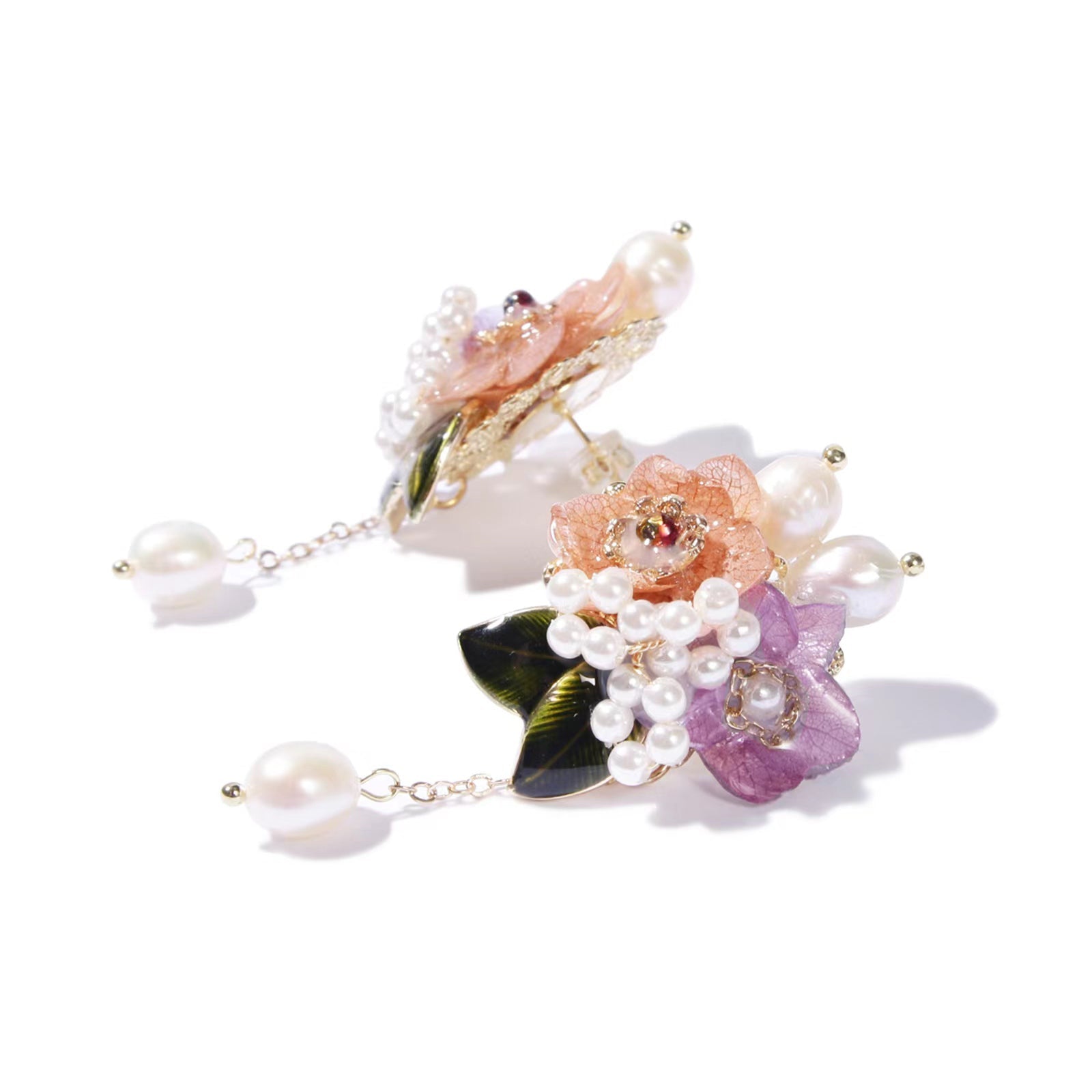 Two - tone Hydrangea Freshwater Pearl EarringsEarringsJewelryBlossomuniqueflowerearringsgiftforhermothergiftdaughtergiftbirthdaygiftanniversarygift