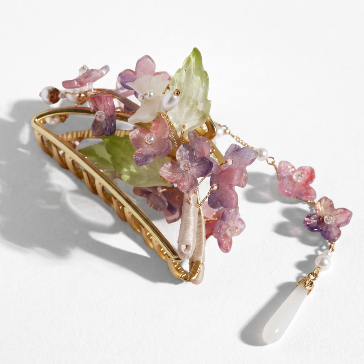 Lilac Hydrangea Pearl Tassel Claw Clip