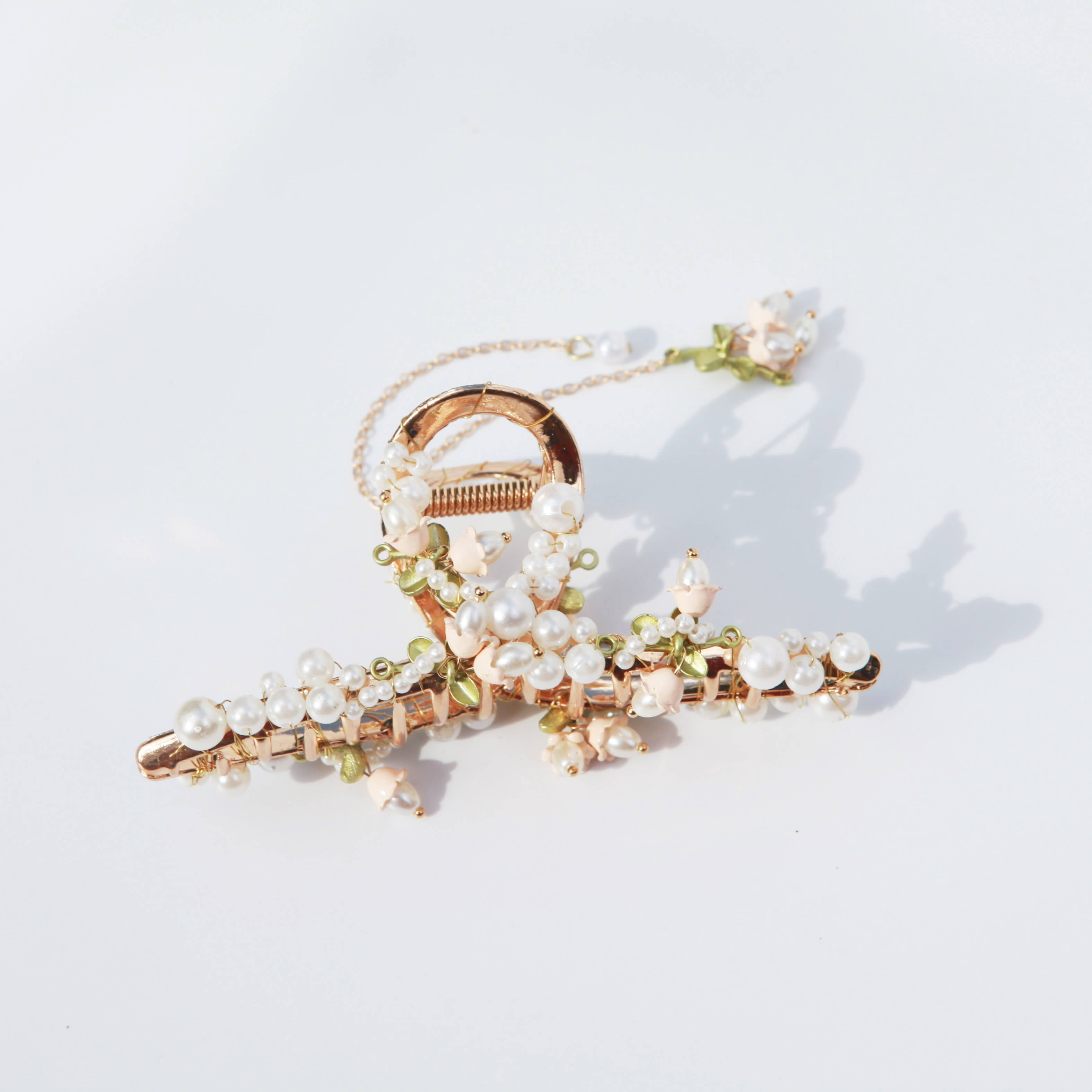 Lily of Valley Pearl Garden Hair Claw
