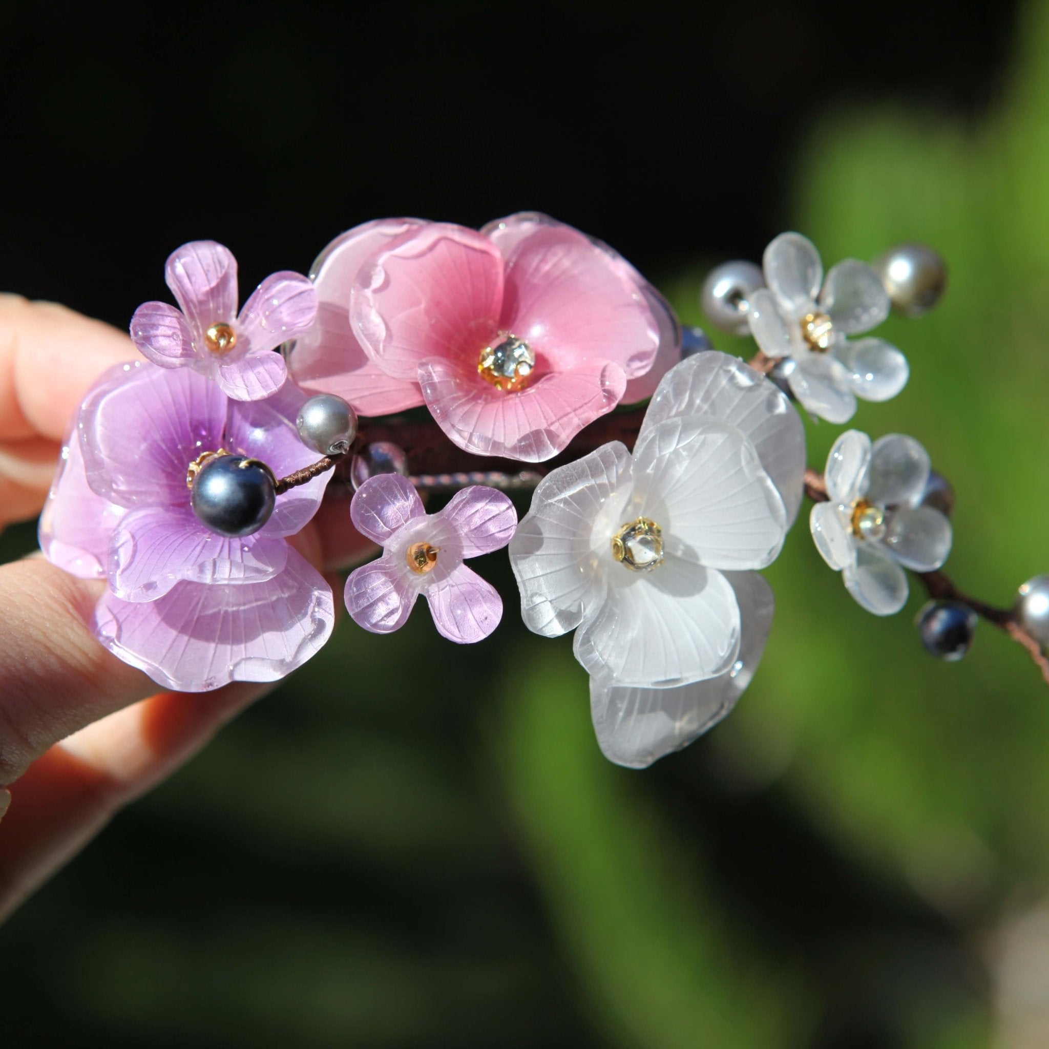 Blush Orchid Garden Barrette Hair ClipHAIRJewelryBlossomuniqueflowerearringsgiftforhermothergiftdaughtergiftbirthdaygiftanniversarygift