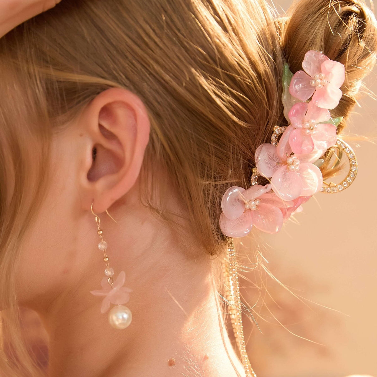 Blush Peony Rhinestone Tassel Hair Claw hair claws JewelryBlossom flowerjewelry weddingjewelry bridaljewelry weddinggift bridemaidgiftgiftforher mothergift daughtergift birthdaygift anniversarygi