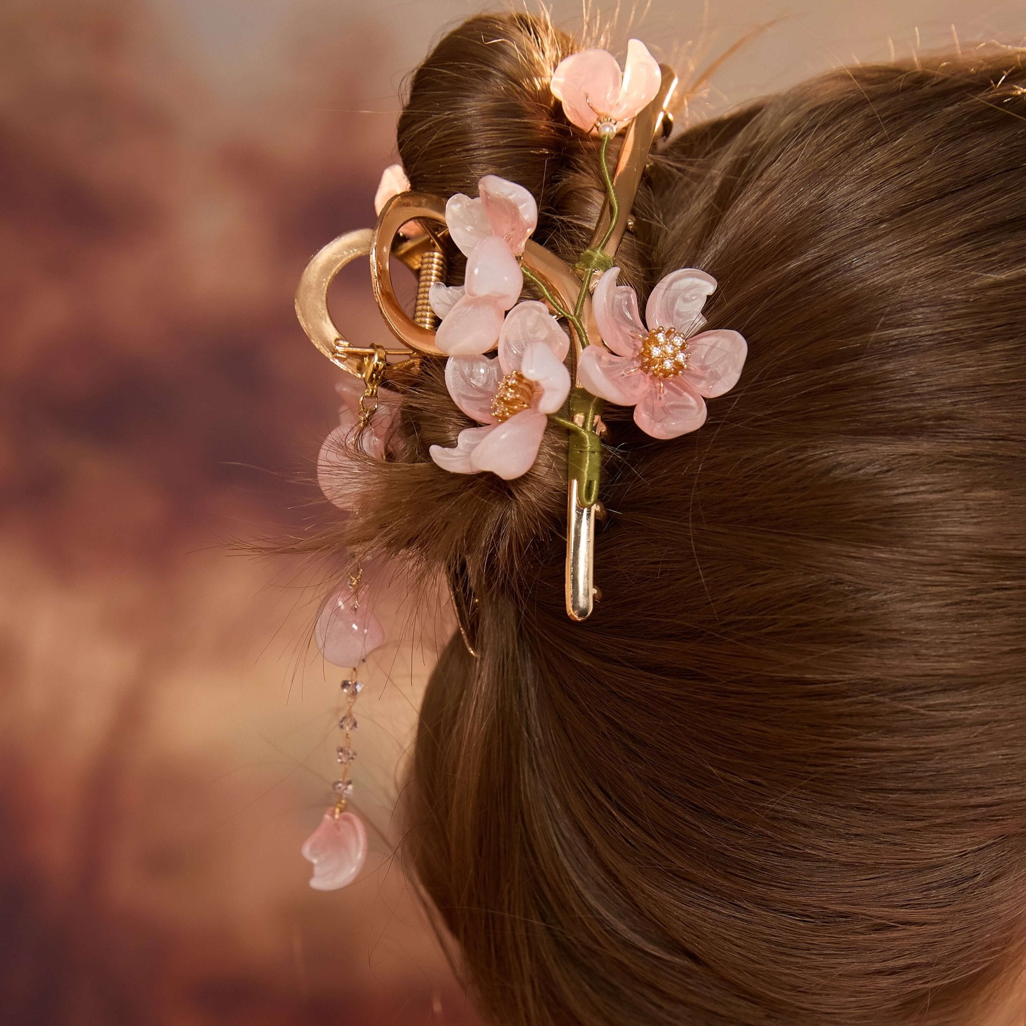 Cherry Blossom Crystal Hair Clawhair clawsJewelryBlossomuniqueflowerearringsgiftforhermothergiftdaughtergiftbirthdaygiftanniversarygift