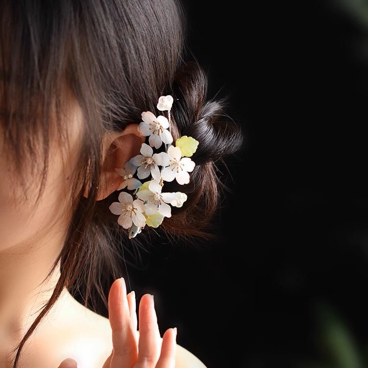 Crystal Sakura Hair ClipHair ClipsJewelryBlossomuniqueflowerearringsgiftforhermothergiftdaughtergiftbirthdaygiftanniversarygift