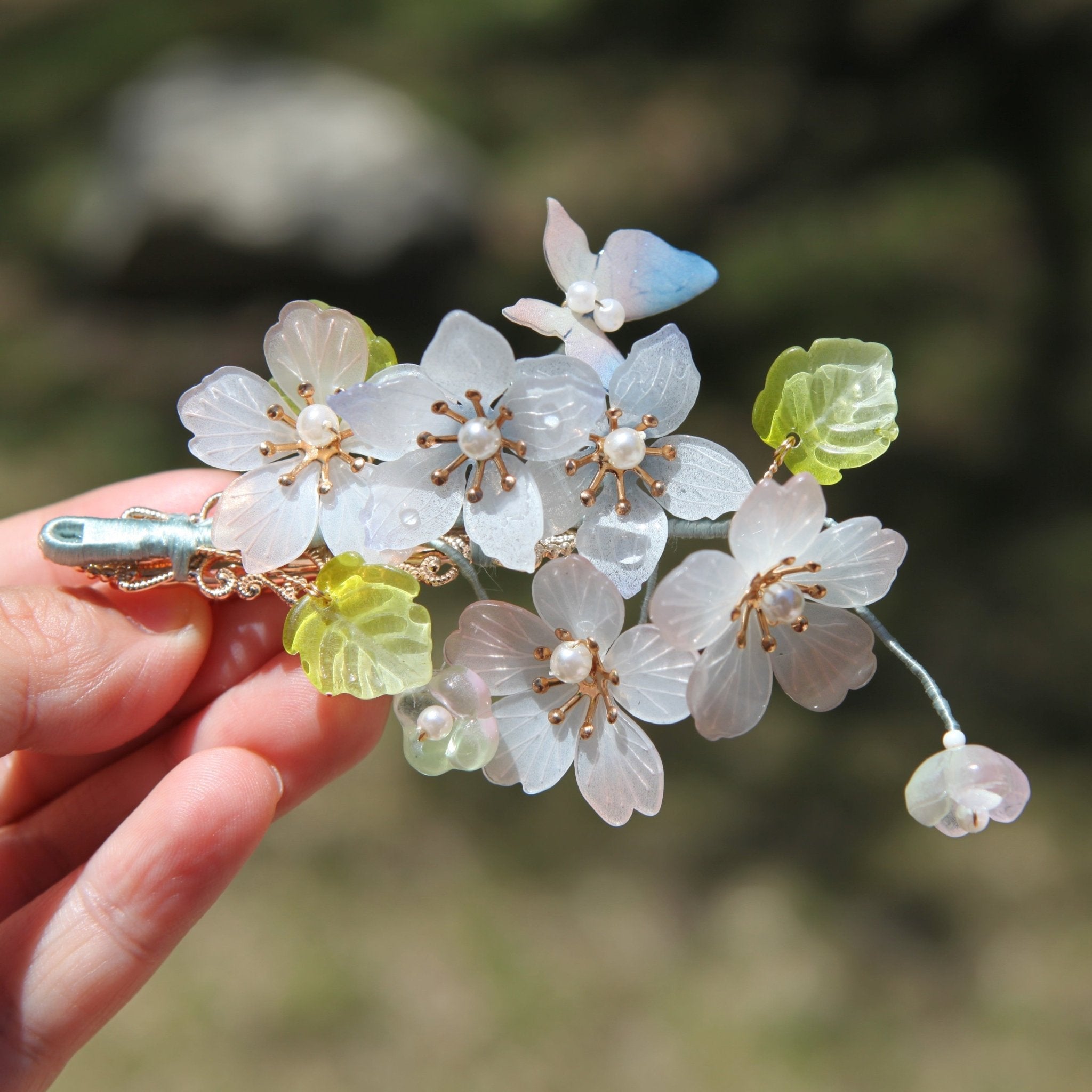 Crystal Sakura Hair ClipHair ClipsJewelryBlossomuniqueflowerearringsgiftforhermothergiftdaughtergiftbirthdaygiftanniversarygift