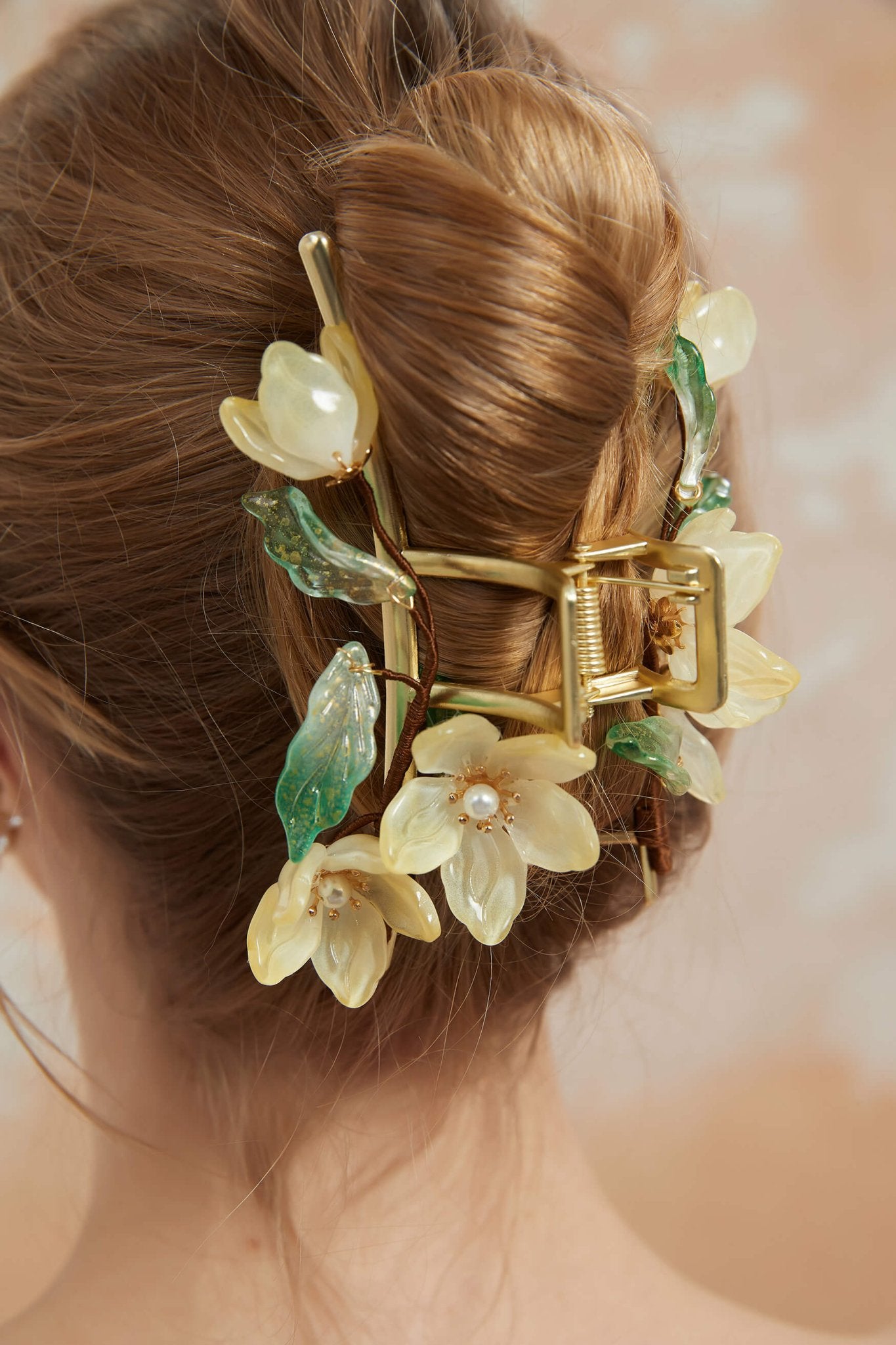 Dream Jasmine Flower Garden Hair Clawhair clawsJewelryBlossomuniqueflowerearringsgiftforhermothergiftdaughtergiftbirthdaygiftanniversarygift