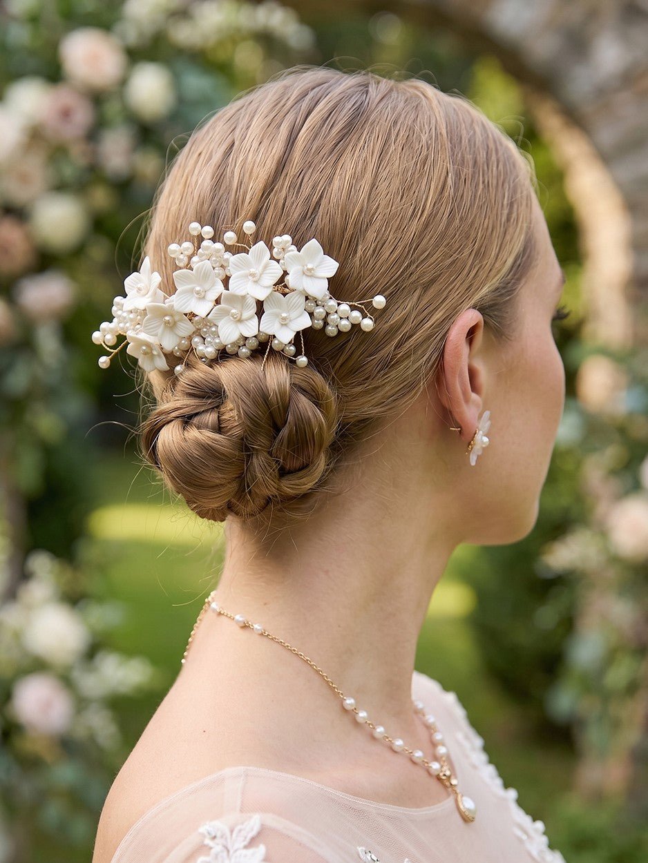 Elise Gold CombHair ClipsJewelryBlossomuniqueflowerearringsgiftforhermothergiftdaughtergiftbirthdaygiftanniversarygift