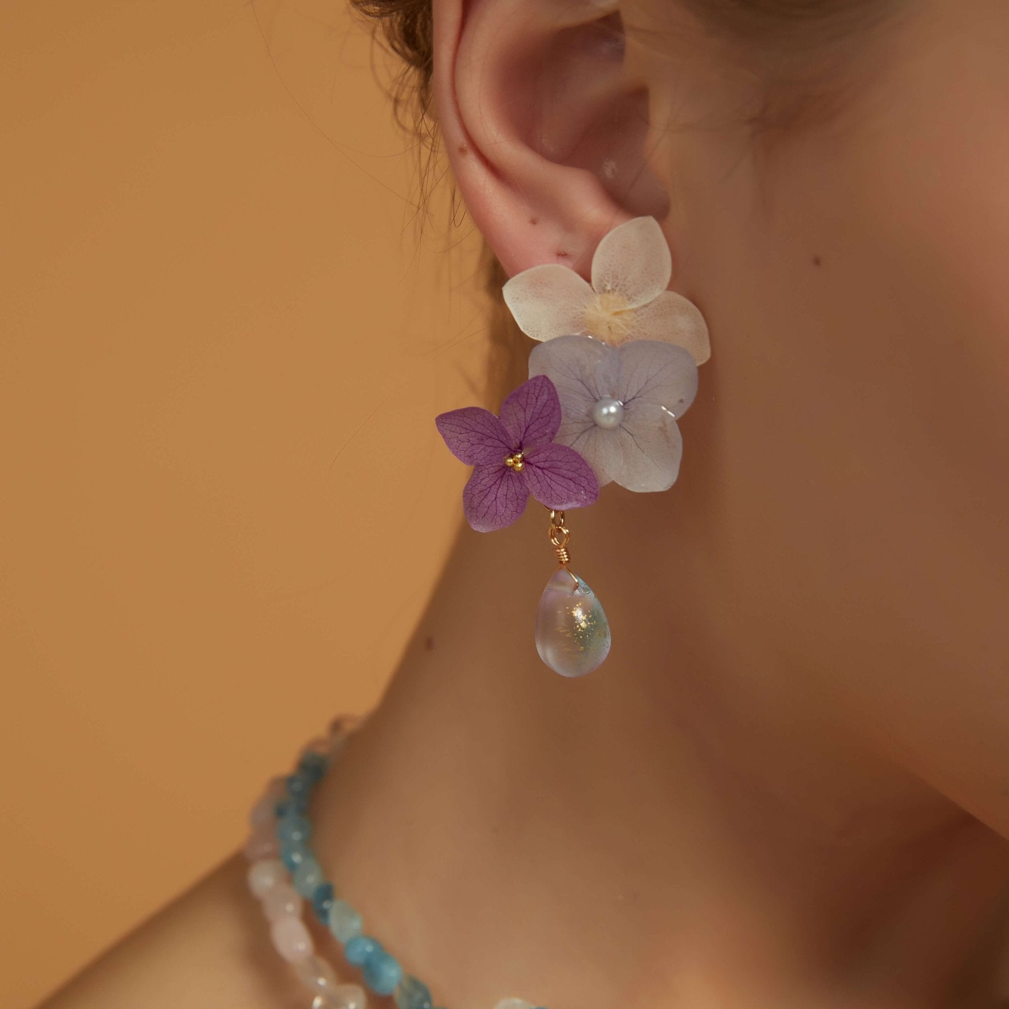 Ethereal Lilac & Frost Blue Hydrangea Drop EarringsEarringsJewelryBlossomuniqueflowerearringsgiftforhermothergiftdaughtergiftbirthdaygiftanniversarygift