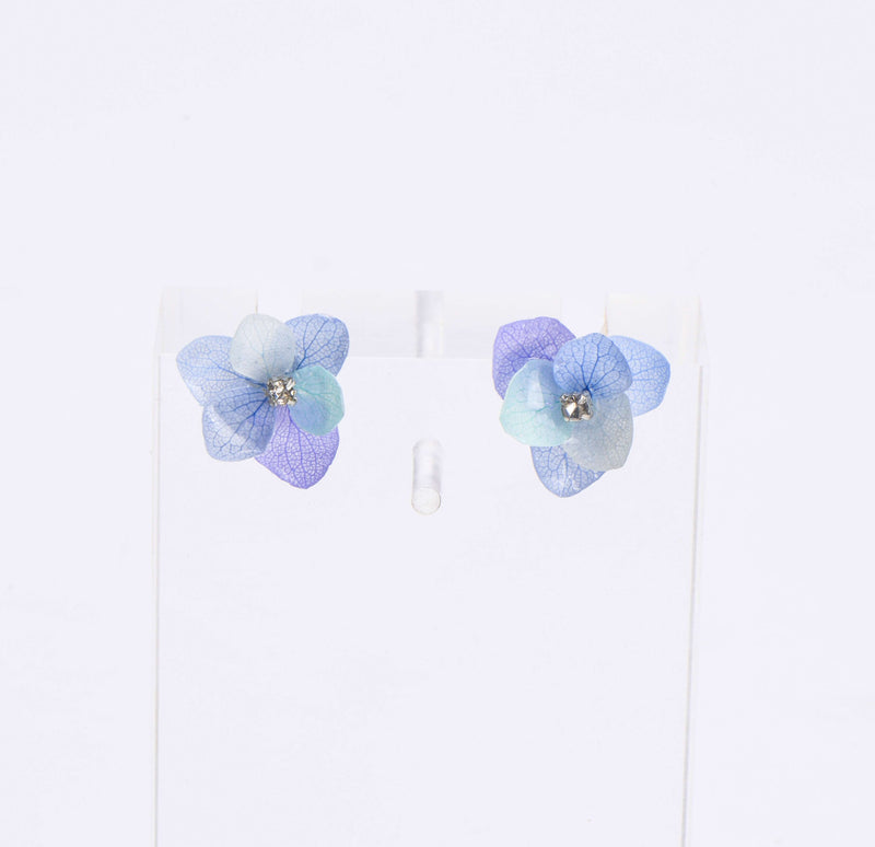 4-Shade Blue Hydrangea Flowers Stud Earrings