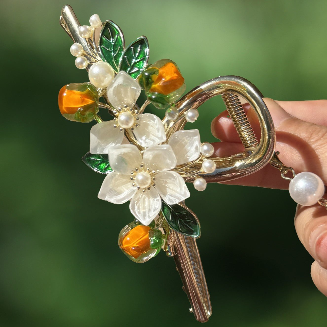 Jasmine Flower Gold Berry Hair Clawhair clawsJewelryBlossomuniqueflowerearringsgiftforhermothergiftdaughtergiftbirthdaygiftanniversarygift