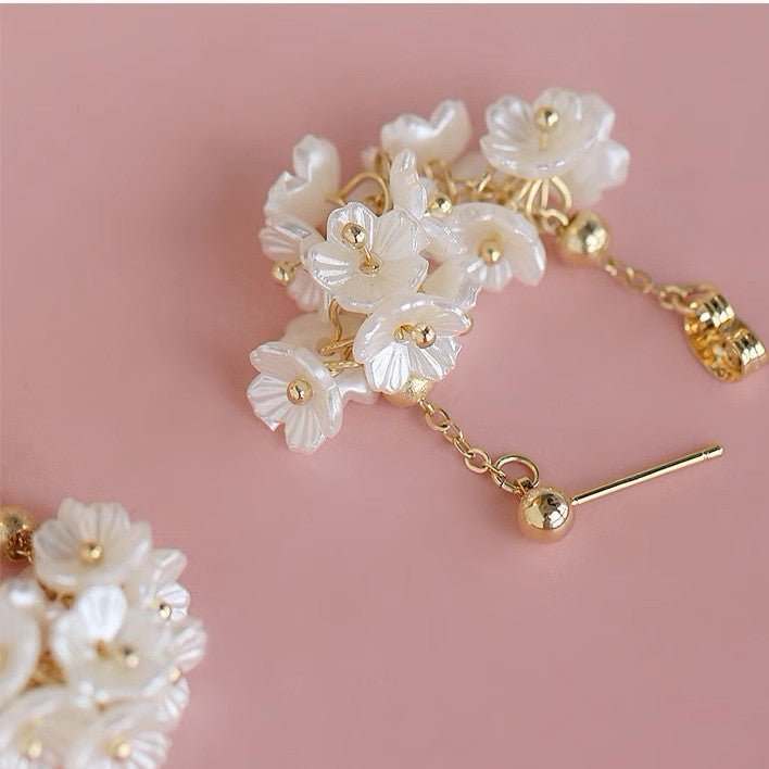 Jasmine Garden Chain Drop EarringsEarringsJewelryBlossomuniqueflowerearringsgiftforhermothergiftdaughtergiftbirthdaygiftanniversarygift