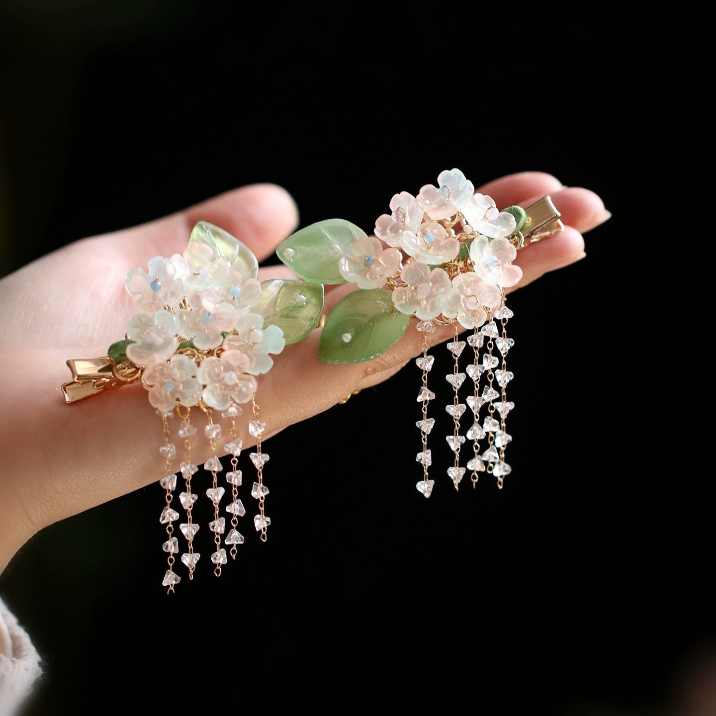 Jasmine Tassel Hair Clip Duo (2 Pieces)Hair ClipsJewelryBlossomuniqueflowerearringsgiftforhermothergiftdaughtergiftbirthdaygiftanniversarygift