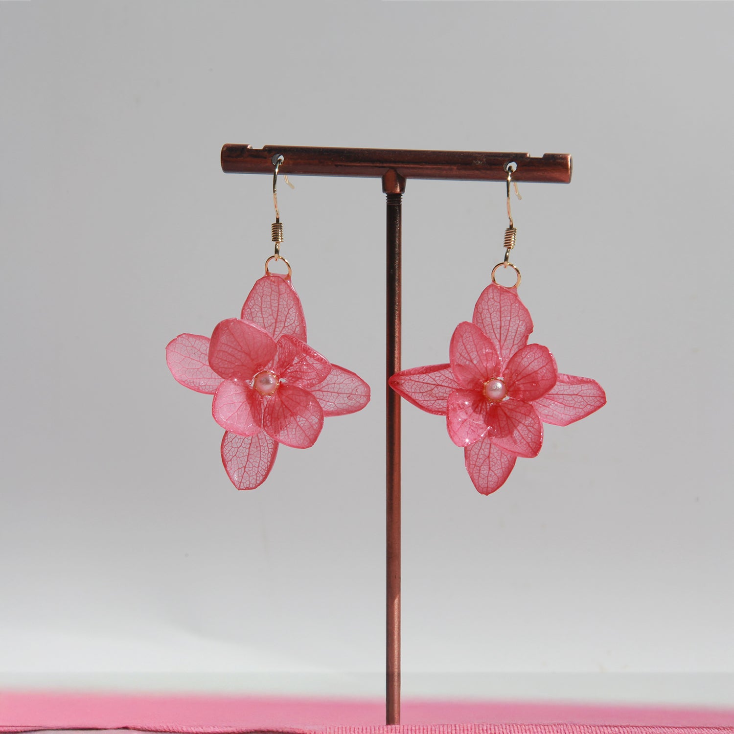 Large Pink Hydrangea Pearl Drop EarringsEarringsJewelryBlossomuniqueflowerearringsgiftforhermothergiftdaughtergiftbirthdaygiftanniversarygift