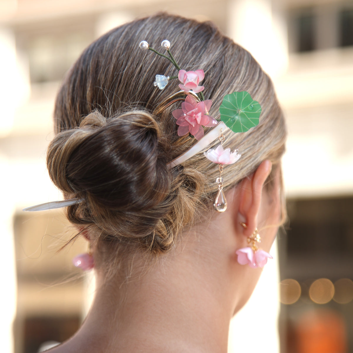 Blush Lotus Dewdrop French Hair Pin