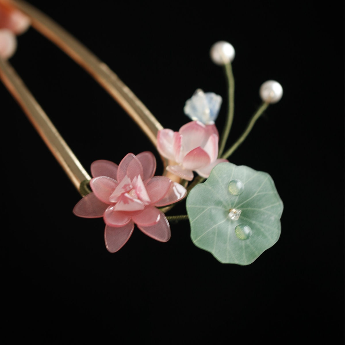 Blush Lotus Dewdrop French Hair Pin