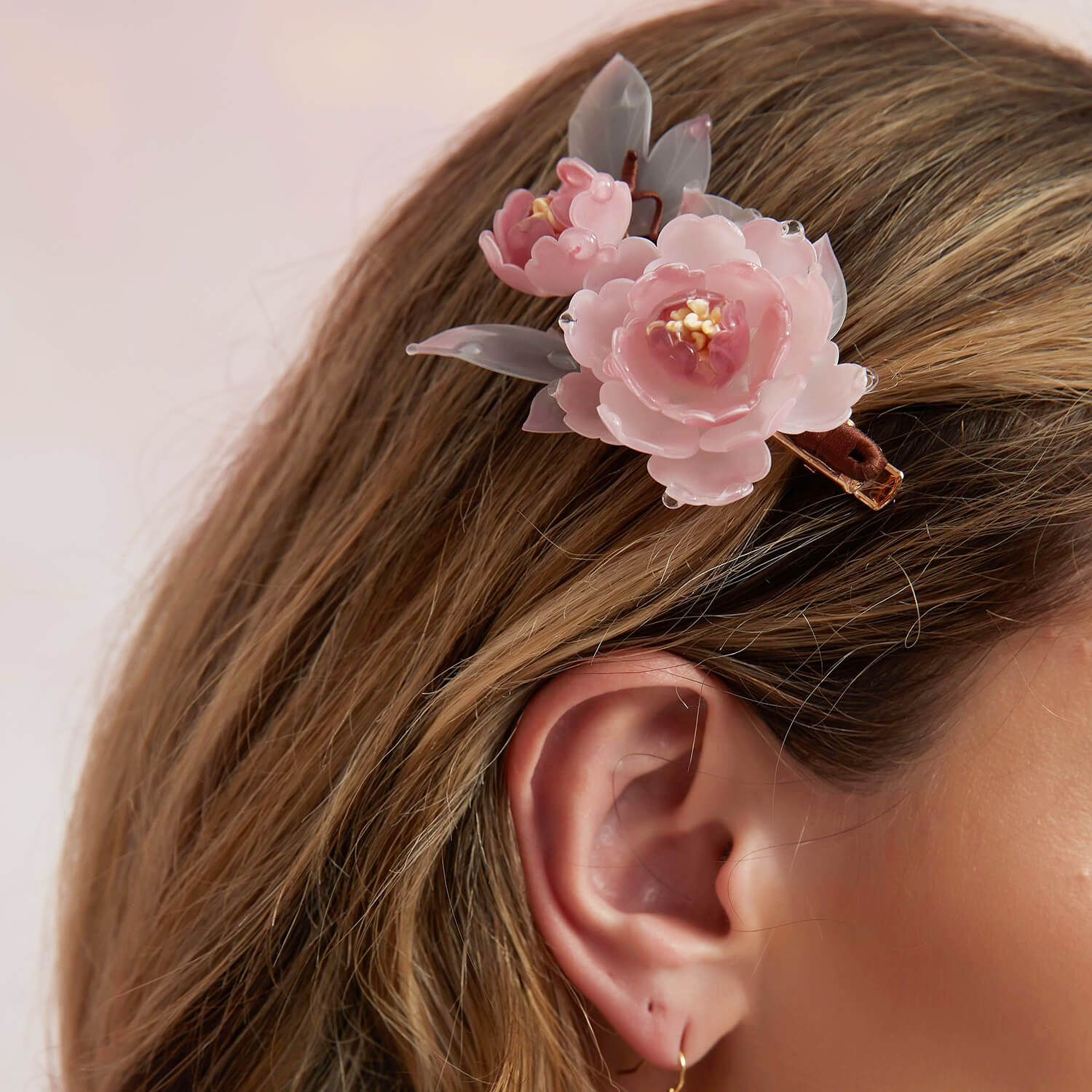 Pink Rose Garden Hair ClipHair ClipsJewelryBlossomuniqueflowerearringsgiftforhermothergiftdaughtergiftbirthdaygiftanniversarygift