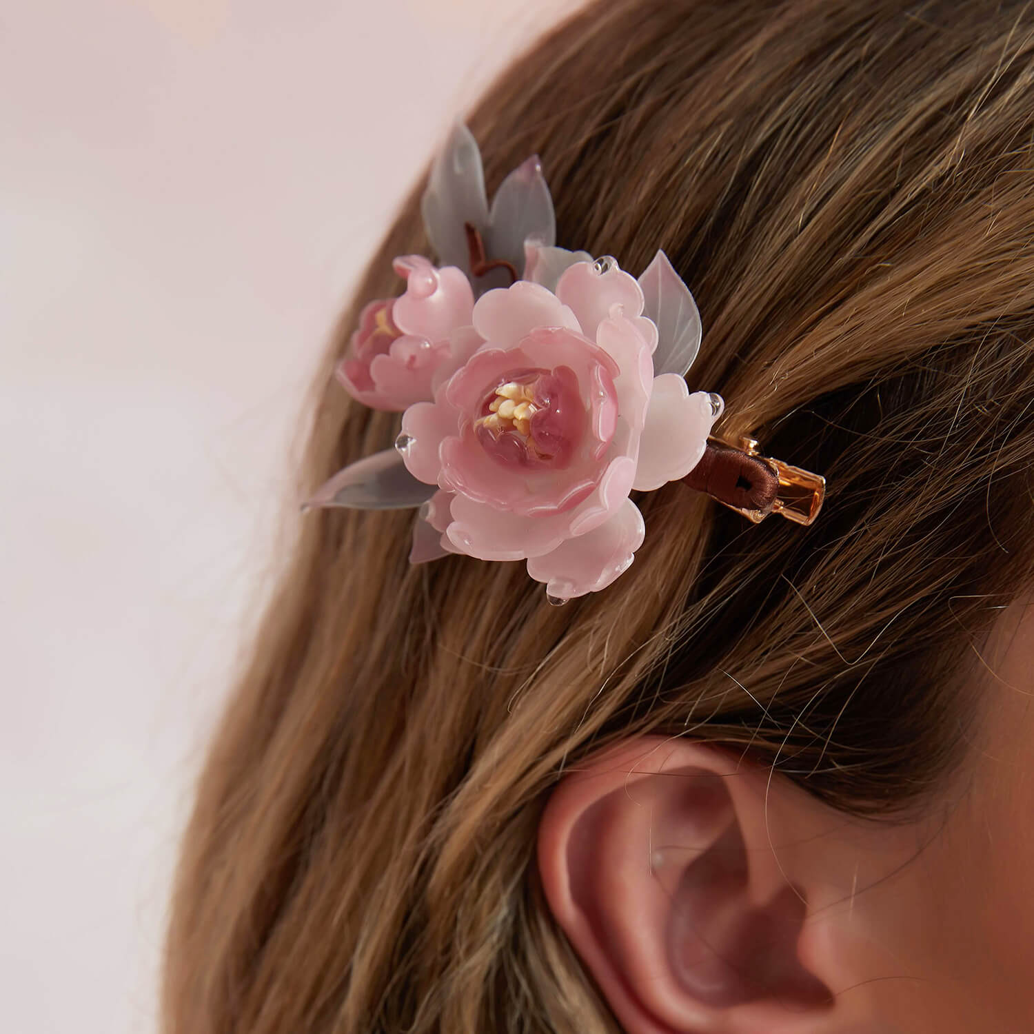 Pink Rose Garden Hair ClipHair ClipsJewelryBlossomuniqueflowerearringsgiftforhermothergiftdaughtergiftbirthdaygiftanniversarygift