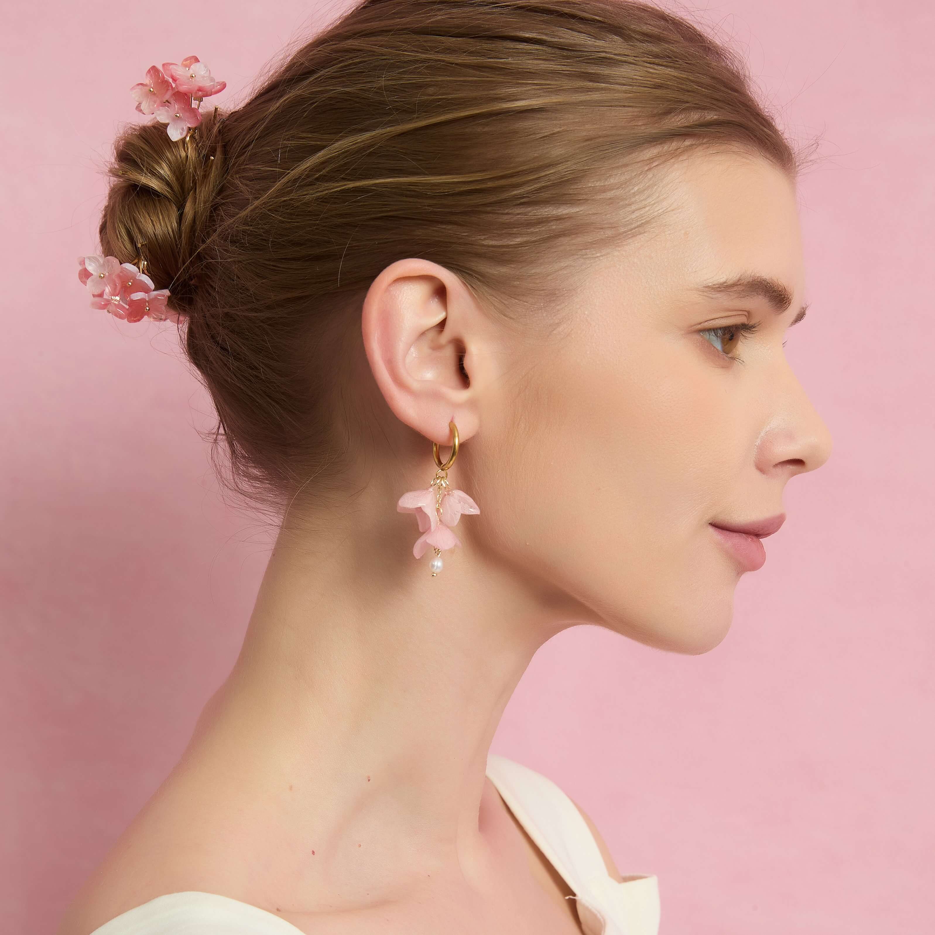 *Real Flower* Pink Hydrangea Pearl Drop Hoop Earrings
