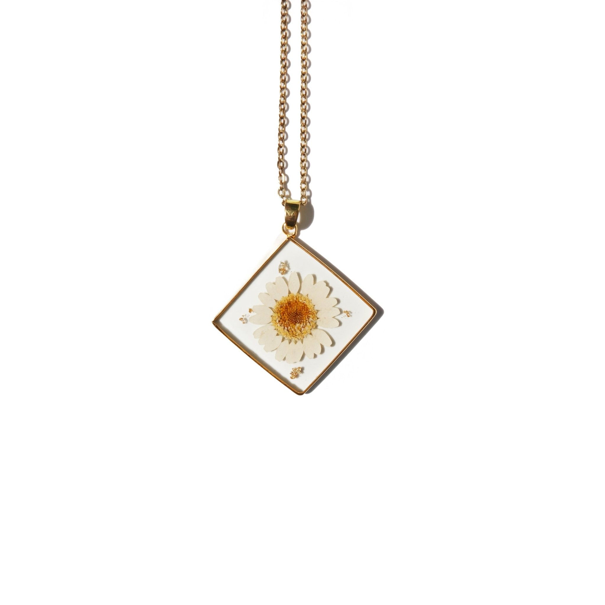 Pressed Birth Flower NecklaceNecklaceJewelryBlossomuniqueflowerearringsgiftforhermothergiftdaughtergiftbirthdaygiftanniversarygift