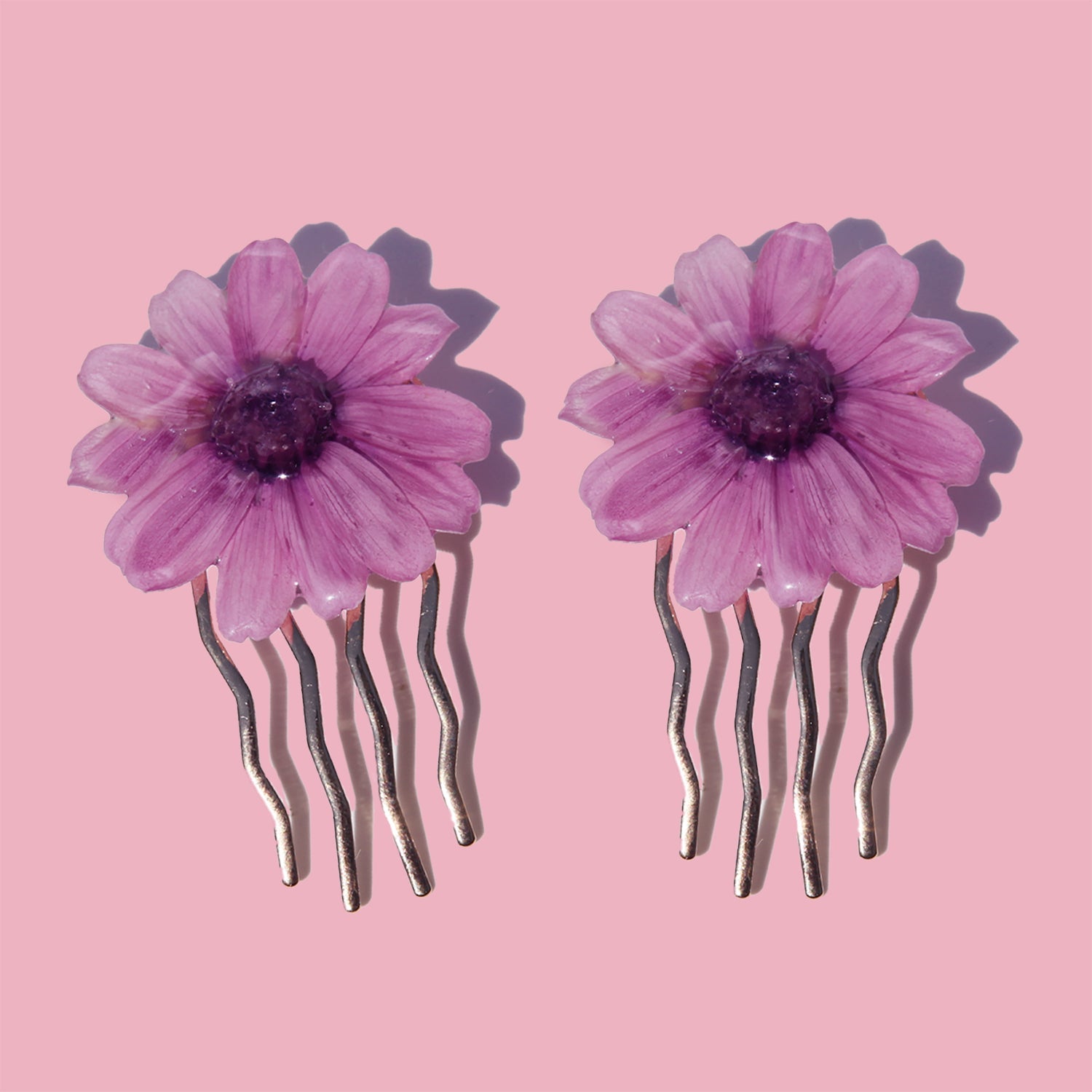 Purple Daisy Hair Combs (2 Pieces)HAIRJewelryBlossomuniqueflowerearringsgiftforhermothergiftdaughtergiftbirthdaygiftanniversarygift