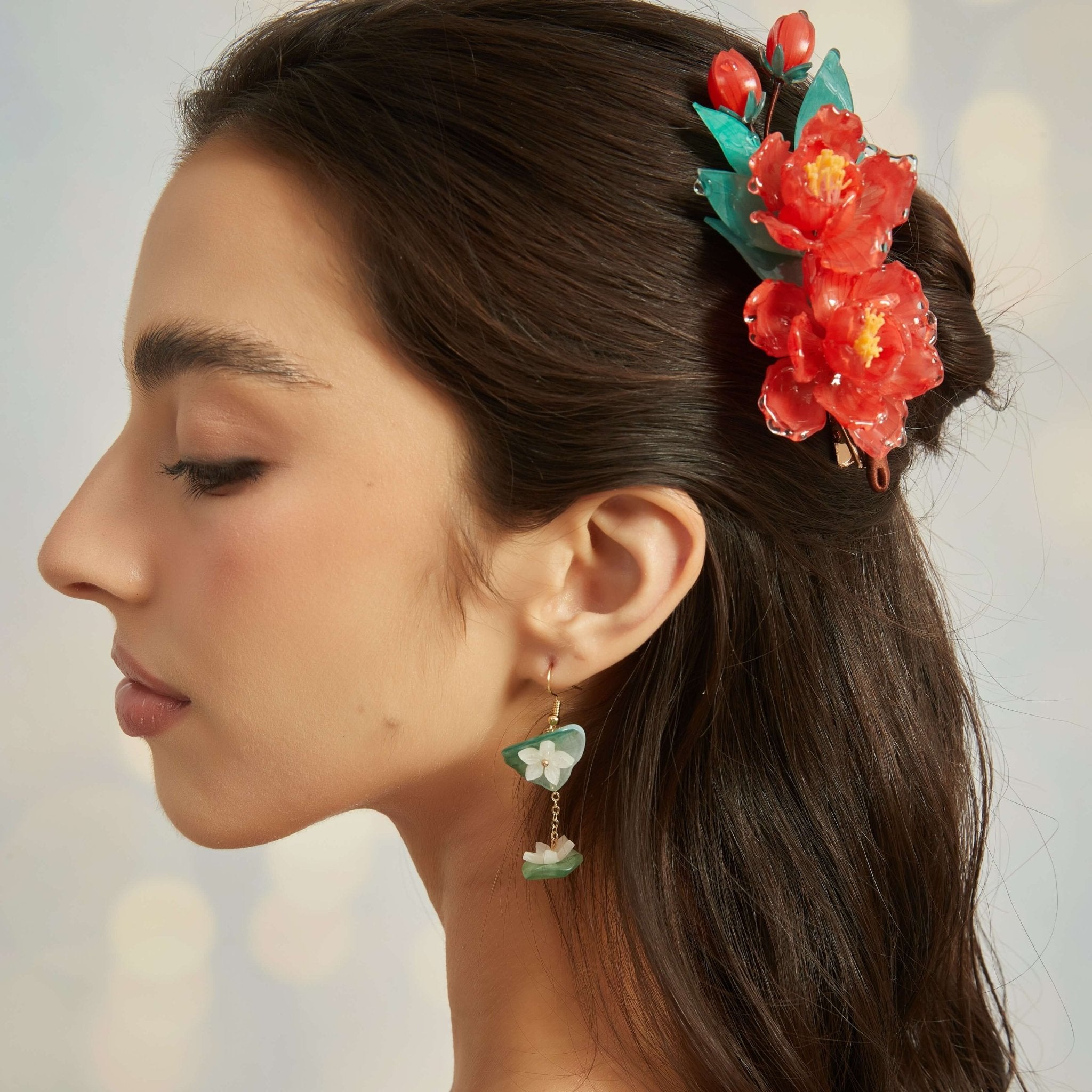 Quince Camellia Hair ClipHair ClipsJewelryBlossomuniqueflowerearringsgiftforhermothergiftdaughtergiftbirthdaygiftanniversarygift