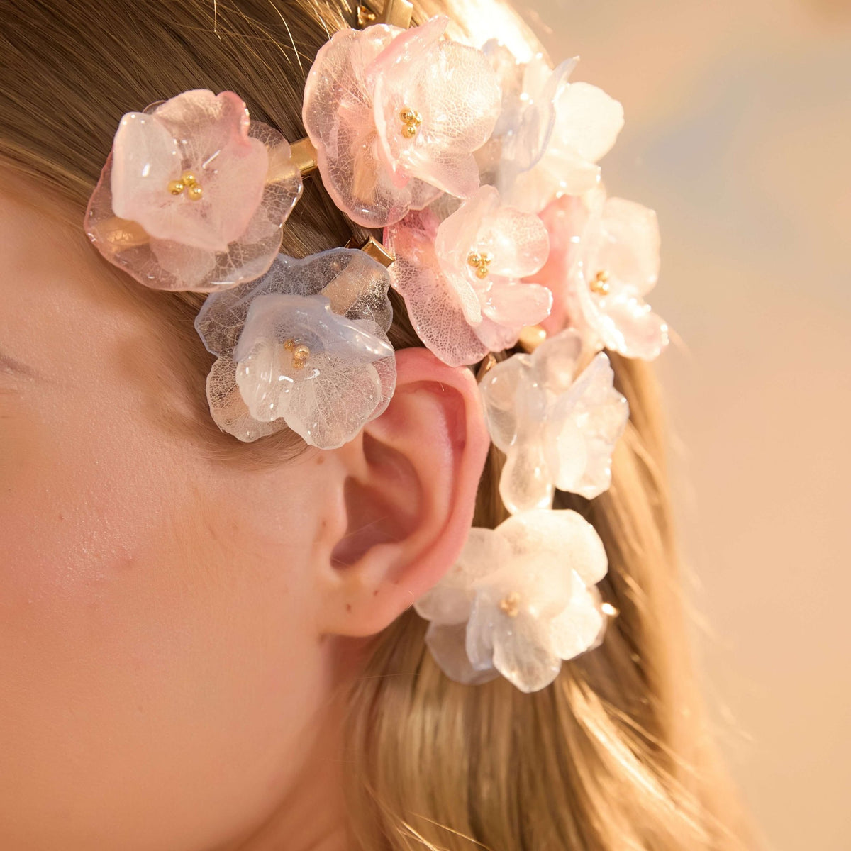 *Real Flower* Blushing Hydrangea Flower Hair Clip Set (4-Piece Set) Earrings JewelryBlossom flowerjewelry weddingjewelry bridaljewelry weddinggift bridemaidgiftgiftforher mothergift daughtergift birthdaygift anniversarygi