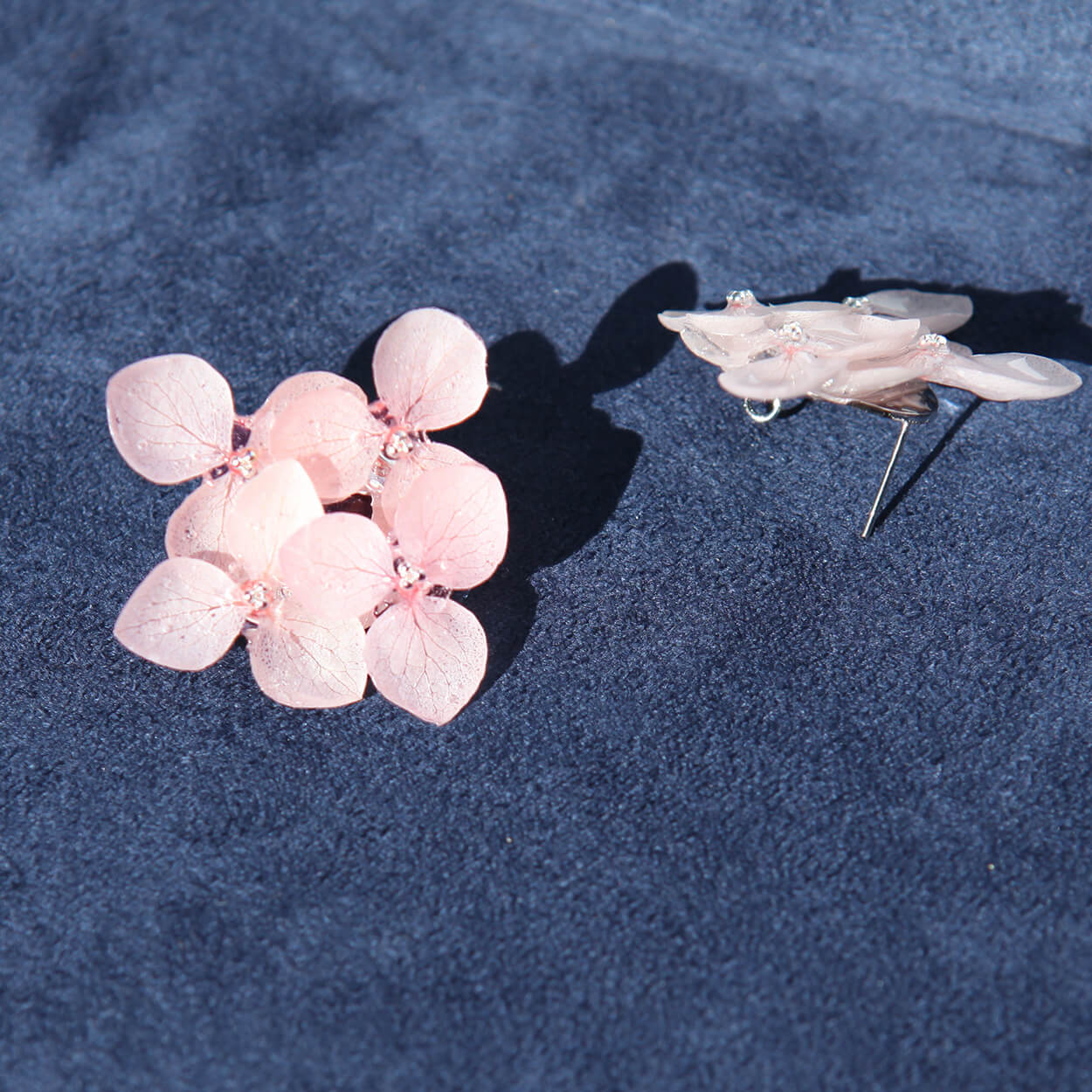 *Real Flower* Pink Hydrangea Silver Statement EarringsEarringsJewelryBlossomuniqueflowerearringsgiftforhermothergiftdaughtergiftbirthdaygiftanniversarygift