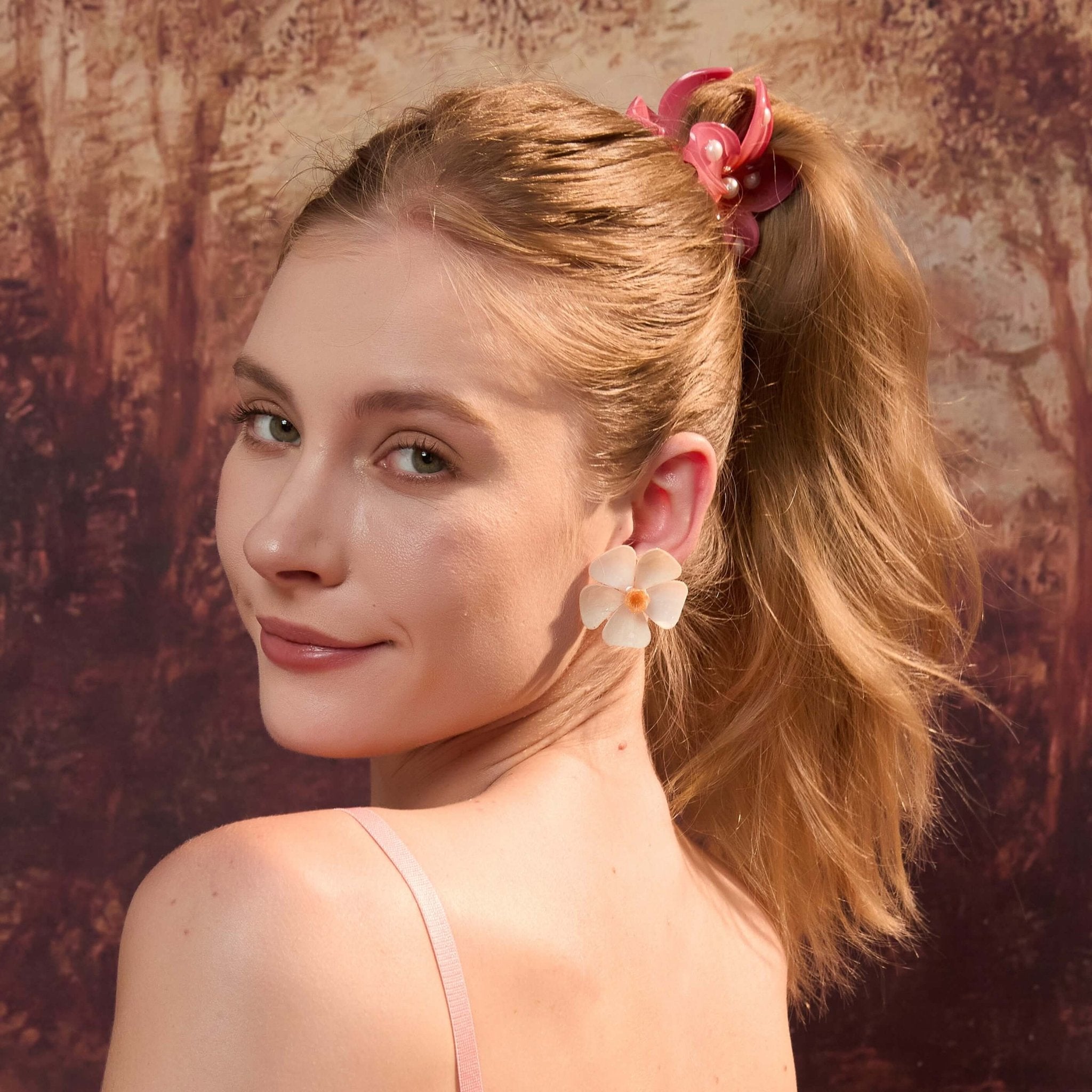 *Real Flower* White Magnolia Stud EarringsEarringsJewelryBlossomuniqueflowerearringsgiftforhermothergiftdaughtergiftbirthdaygiftanniversarygift