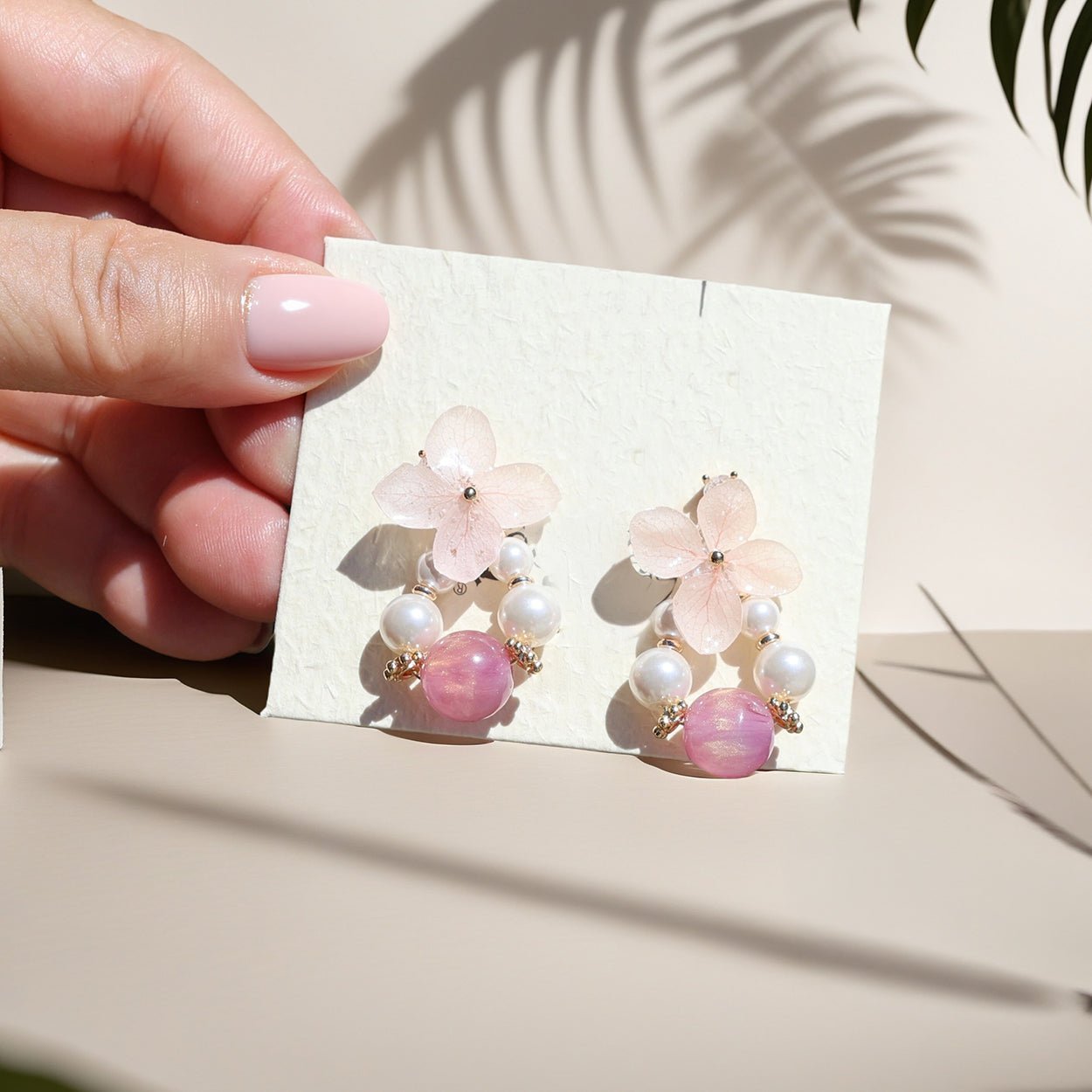 Rosy Hydrangea Pearl Dangle EarringsEarringsJewelryBlossomuniqueflowerearringsgiftforhermothergiftdaughtergiftbirthdaygiftanniversarygift