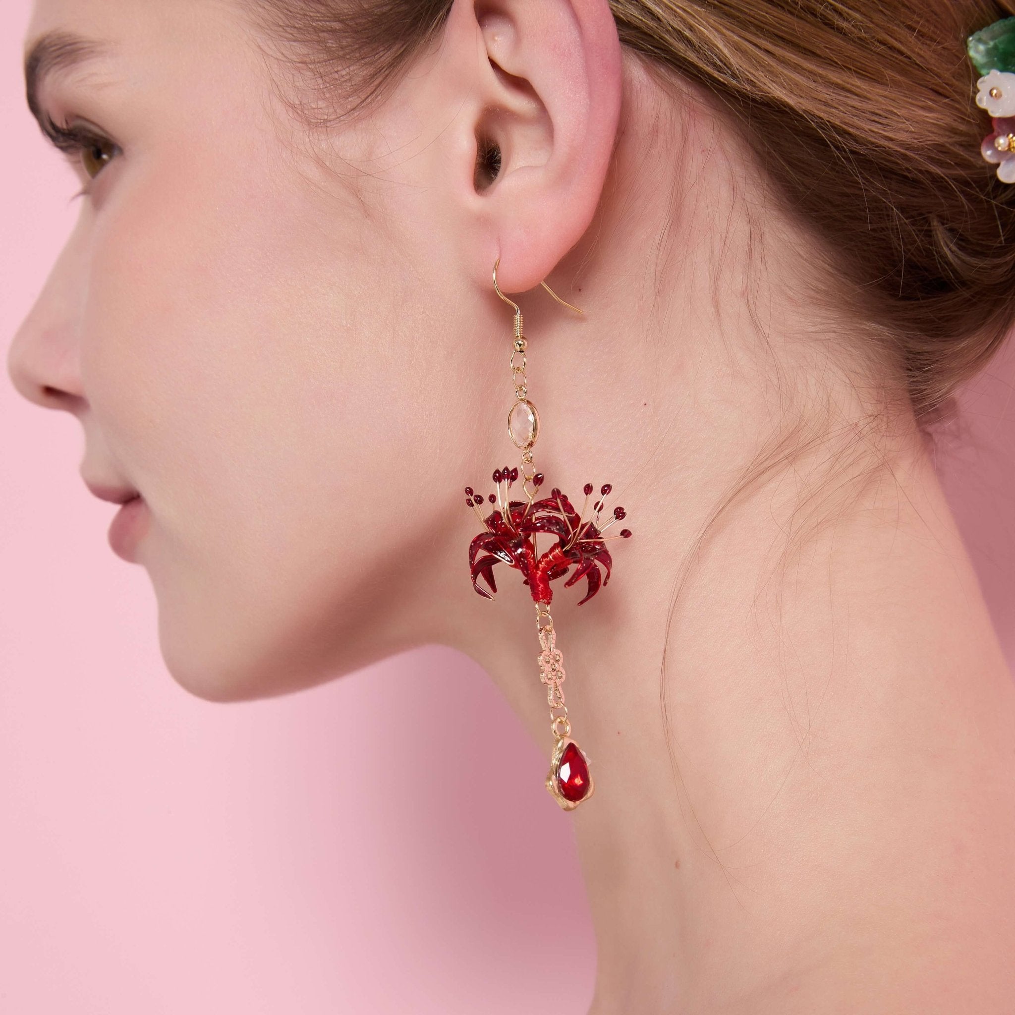 Ruby Lycoris Flame Flower EarringsEarringsJewelryBlossomuniqueflowerearringsgiftforhermothergiftdaughtergiftbirthdaygiftanniversarygift