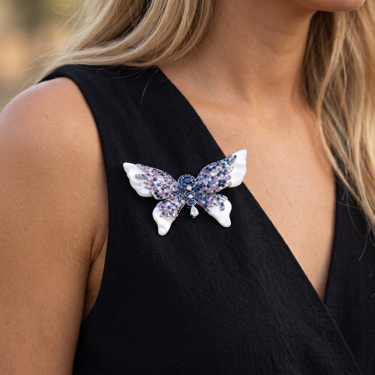 Sapphire Lavender Pearl Wing Butterfly Brooch brooch JewelryBlossom #flowerjewelry# #weddingjewelry# #bridaljewelry# #weddinggift# #bridemaidgift##giftforher# #mothergift# #daughtergift# #birthdaygift# #anniversarygi