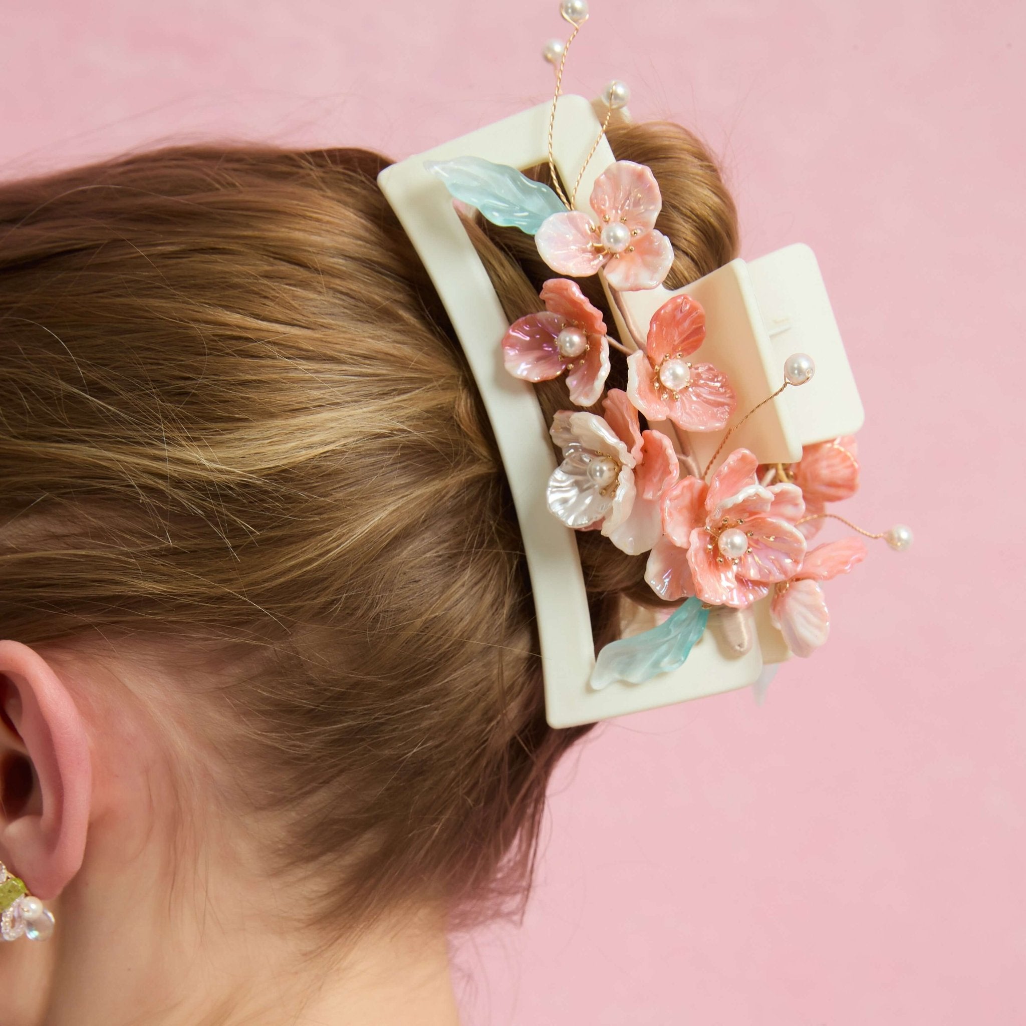 Spring Festival Camellia Large Hair Clawhair clawsJewelryBlossomuniqueflowerearringsgiftforhermothergiftdaughtergiftbirthdaygiftanniversarygift