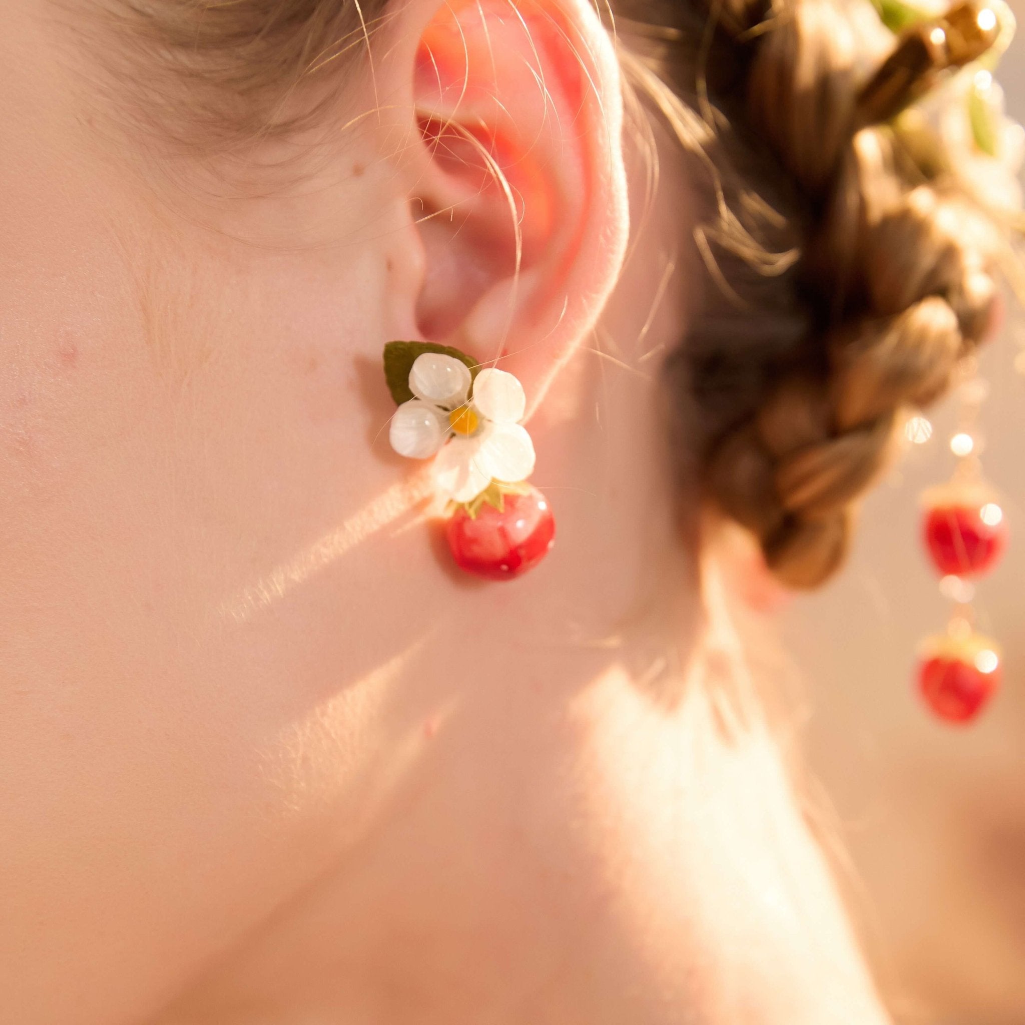 Strawberries & Daisies Stud EarringsHair ClipsJewelryBlossomuniqueflowerearringsgiftforhermothergiftdaughtergiftbirthdaygiftanniversarygift