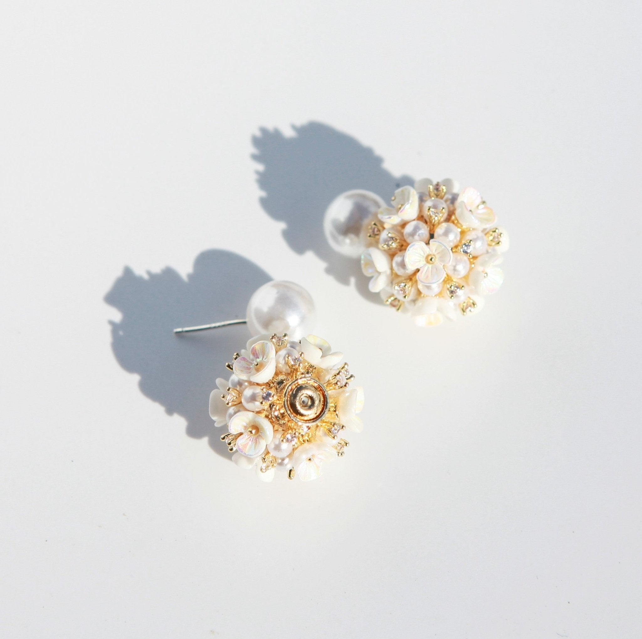 Two - way Pearl Flower Front Back Earrings StudsEARRINGSJewelryBlossomuniqueflowerearringsgiftforhermothergiftdaughtergiftbirthdaygiftanniversarygift