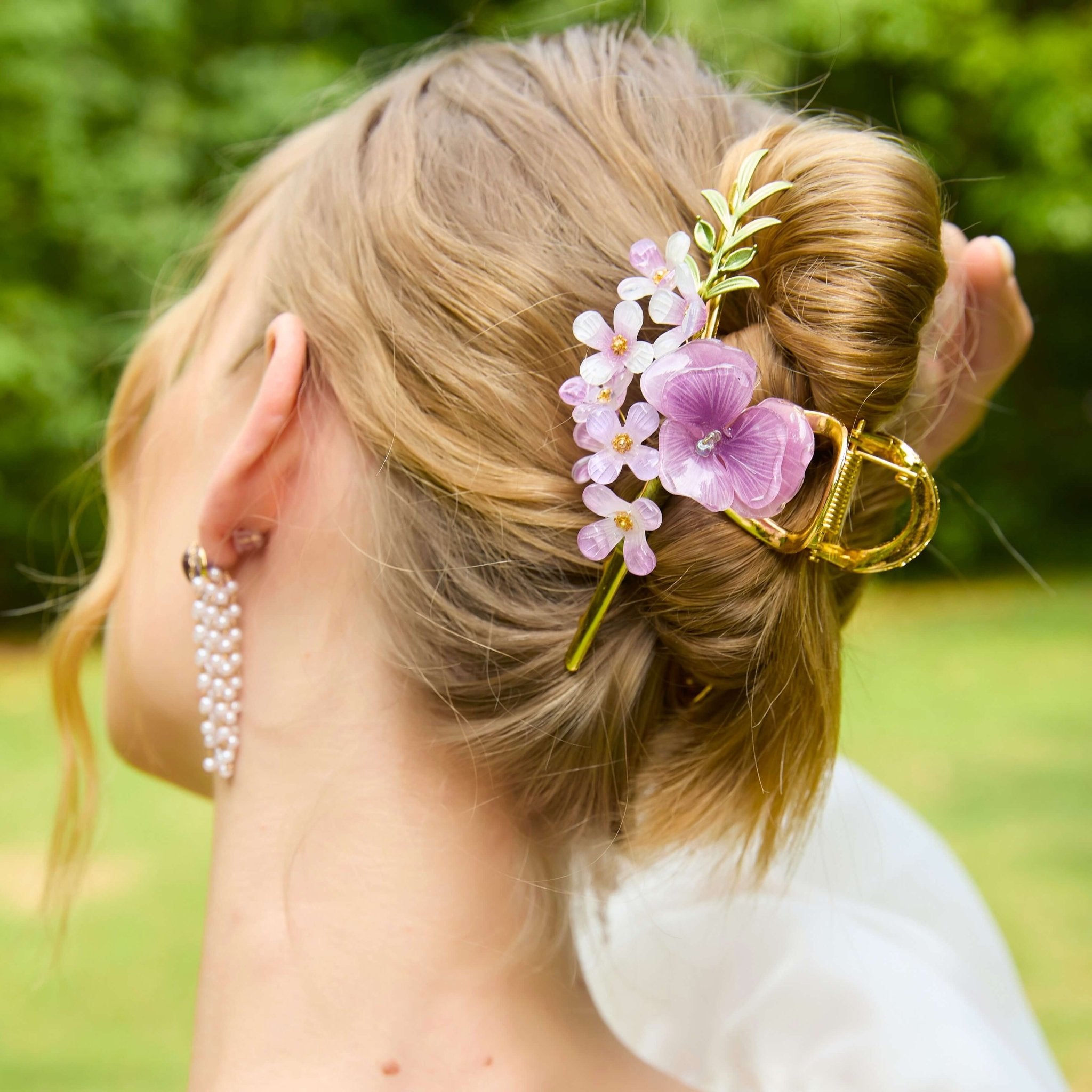 Violet Orchid Blossom Hair Claw Clip hair claws JewelryBlossom flowerjewelry weddingjewelry bridaljewelry weddinggift bridemaidgiftgiftforher mothergift daughtergift birthdaygift anniversarygi