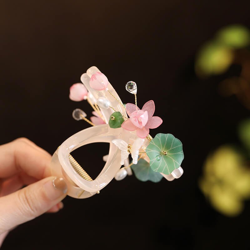 Waterlily Pond Garden Hair Clawhair clawsJewelryBlossomuniqueflowerearringsgiftforhermothergiftdaughtergiftbirthdaygiftanniversarygift